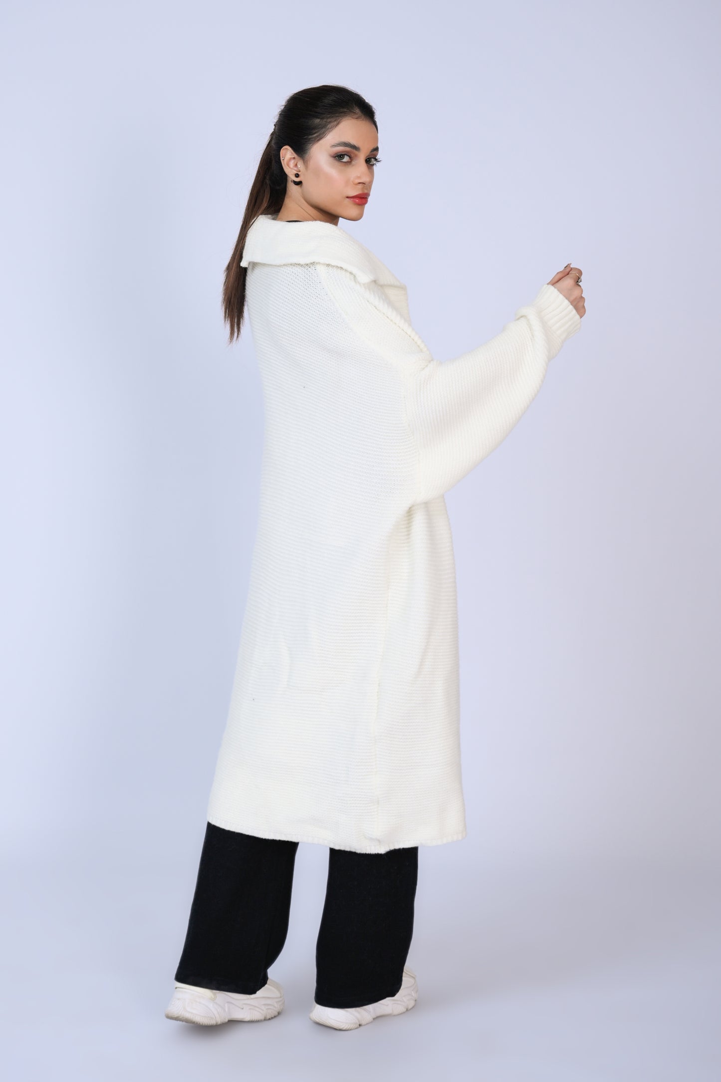 LADIES SWEATER Reality