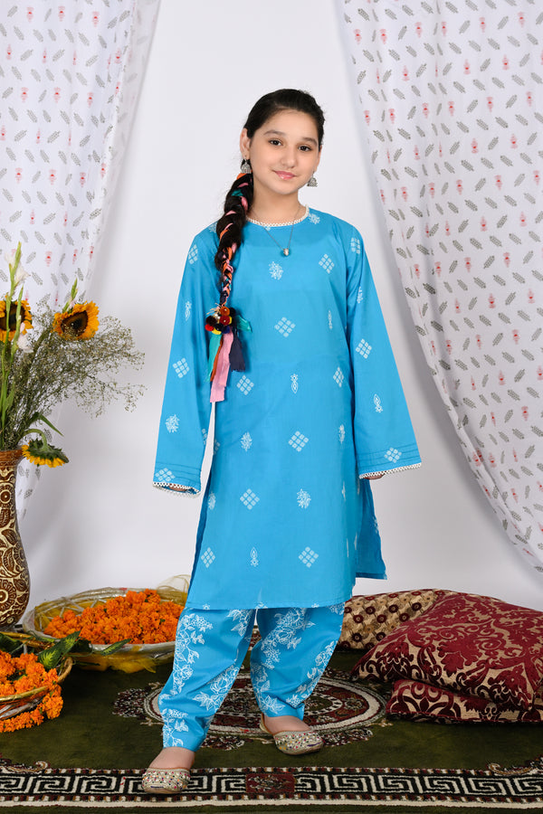 CELESTE CHARM SUIT Reality