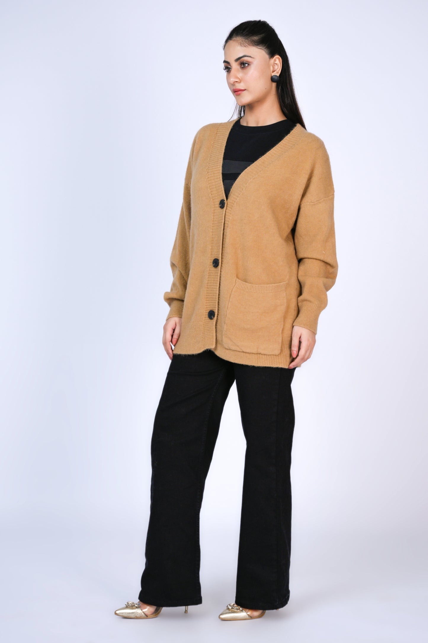 Knit Cardigan in Camel Reality