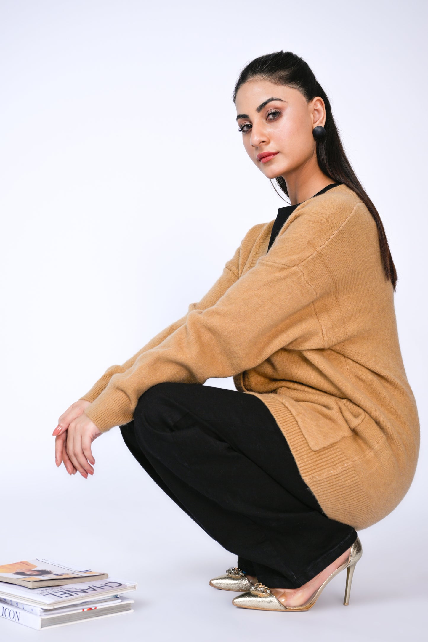 Knit Cardigan in Camel Reality