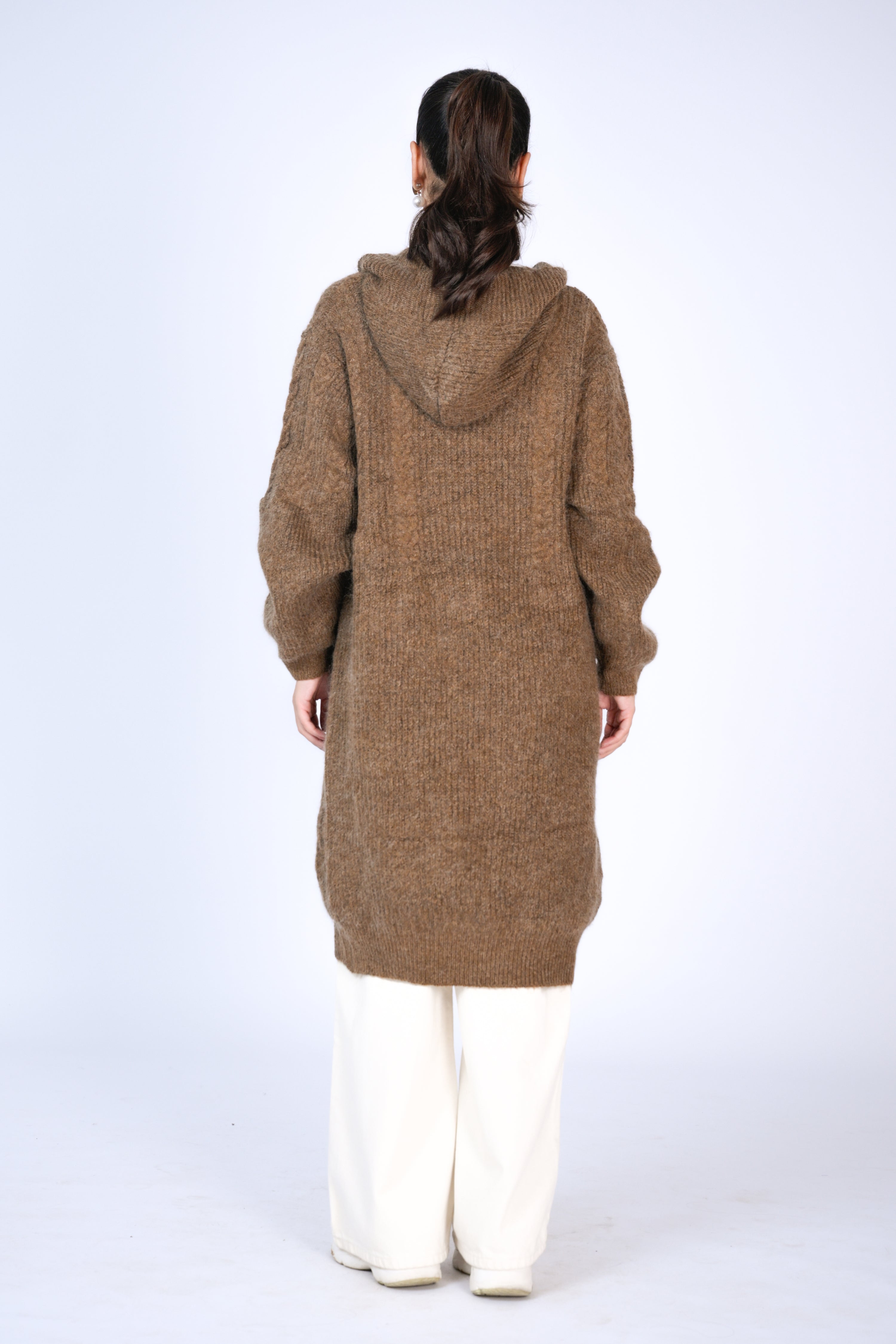 Cozy Elegance: Long Knit Hooded Cardigan in Earthy Brown Reality