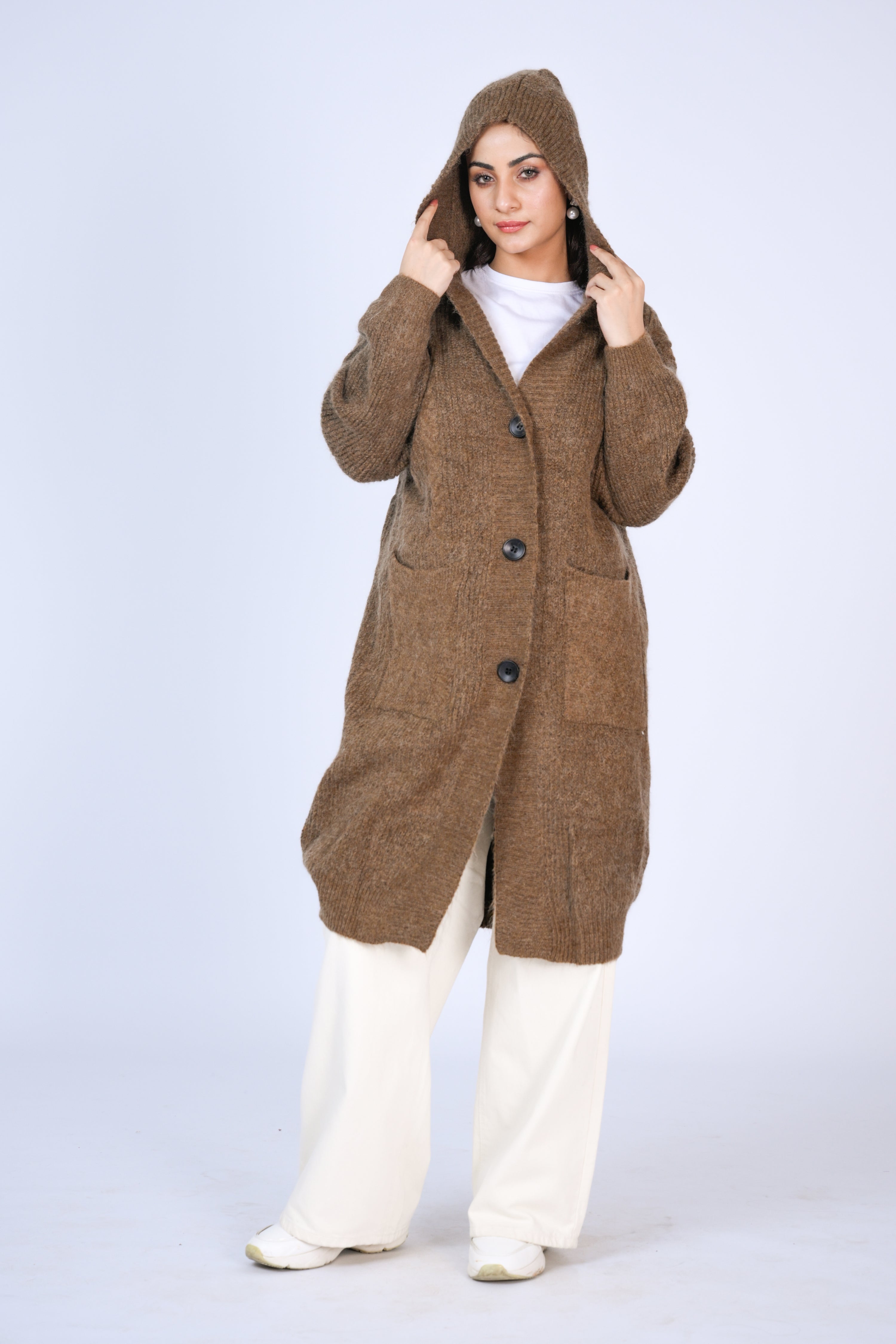 Cozy Elegance: Long Knit Hooded Cardigan in Earthy Brown Reality