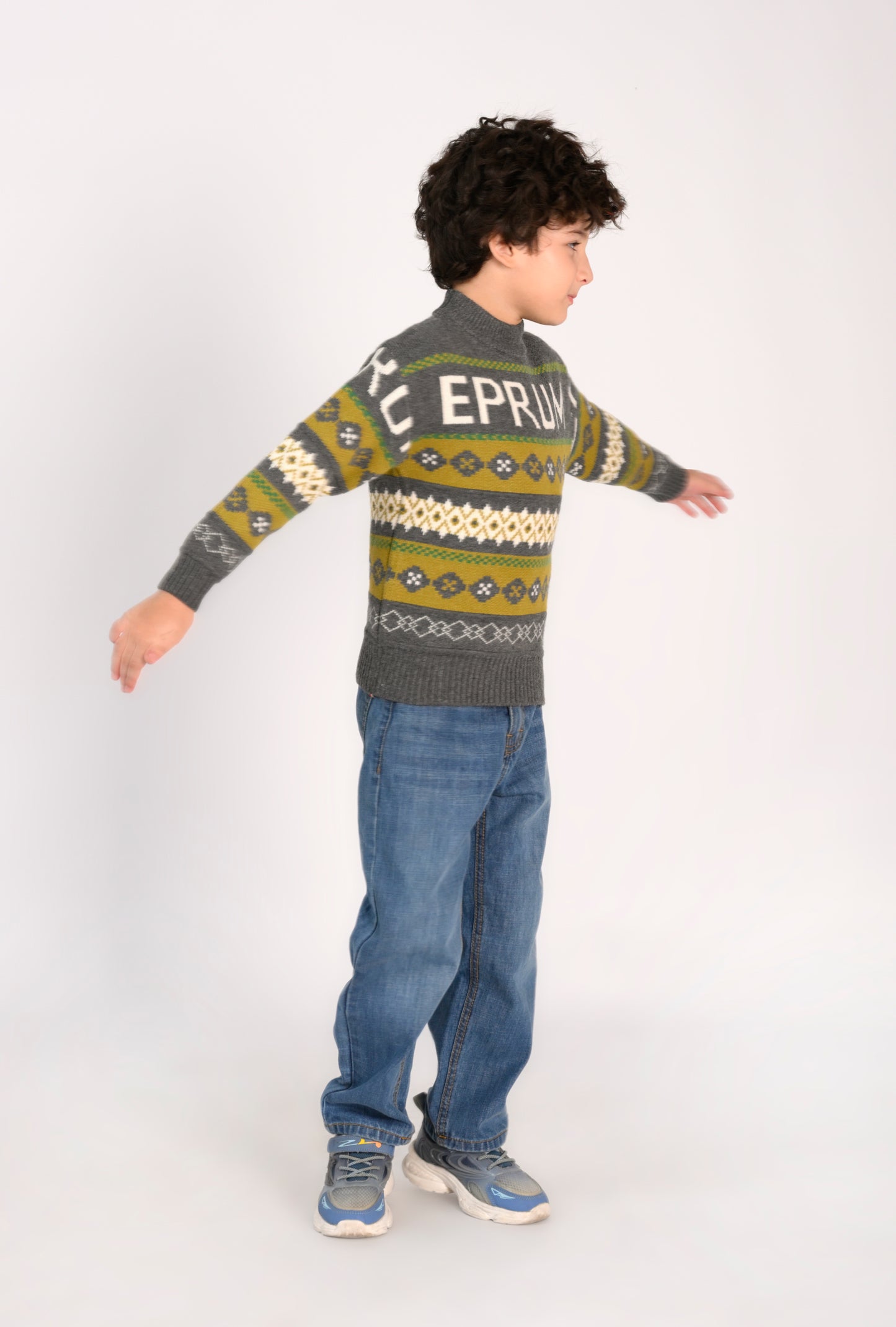 Cozy Confidence: Winter Vibes in Style Reality