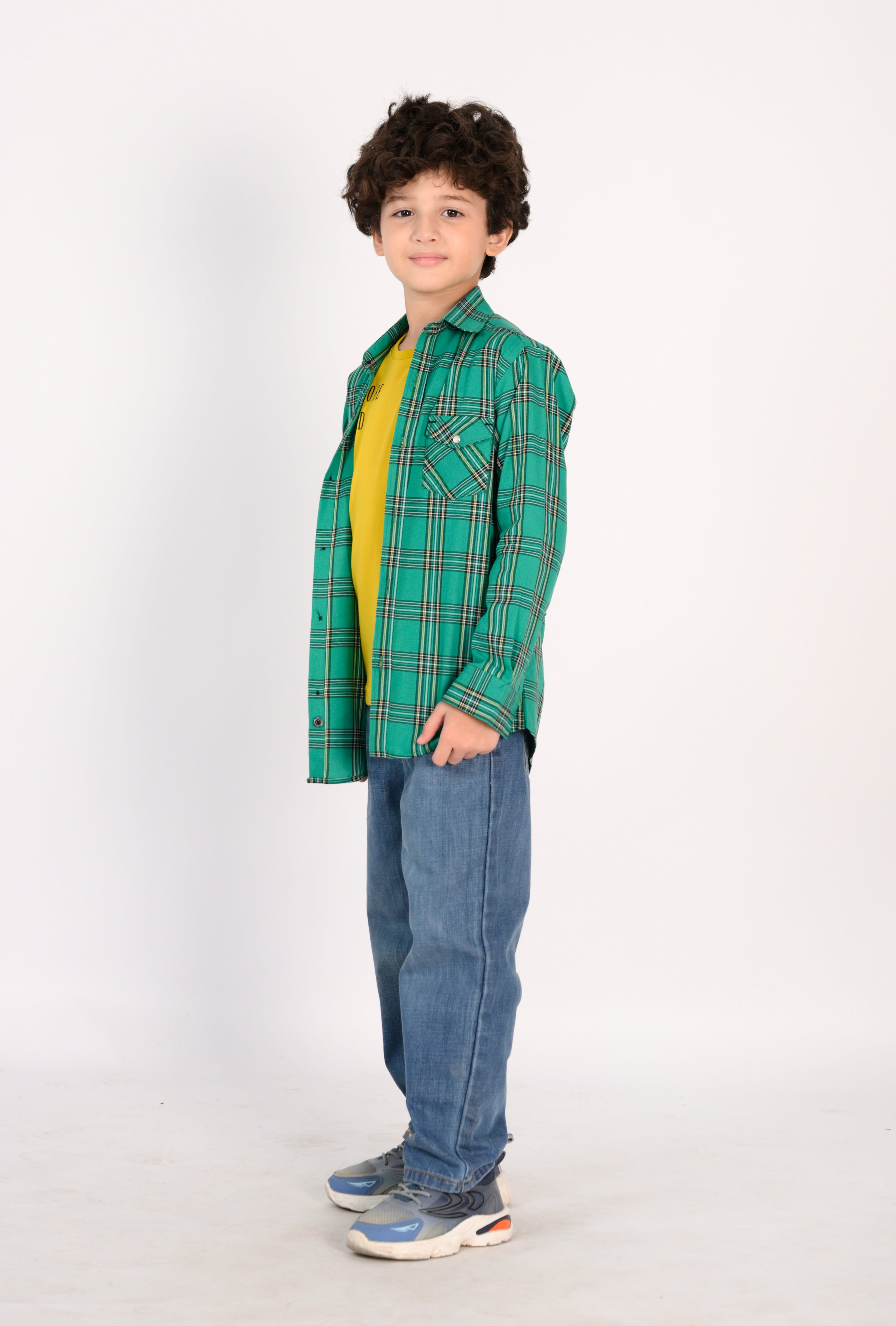 Confident in Color: The Young Explorer Reality