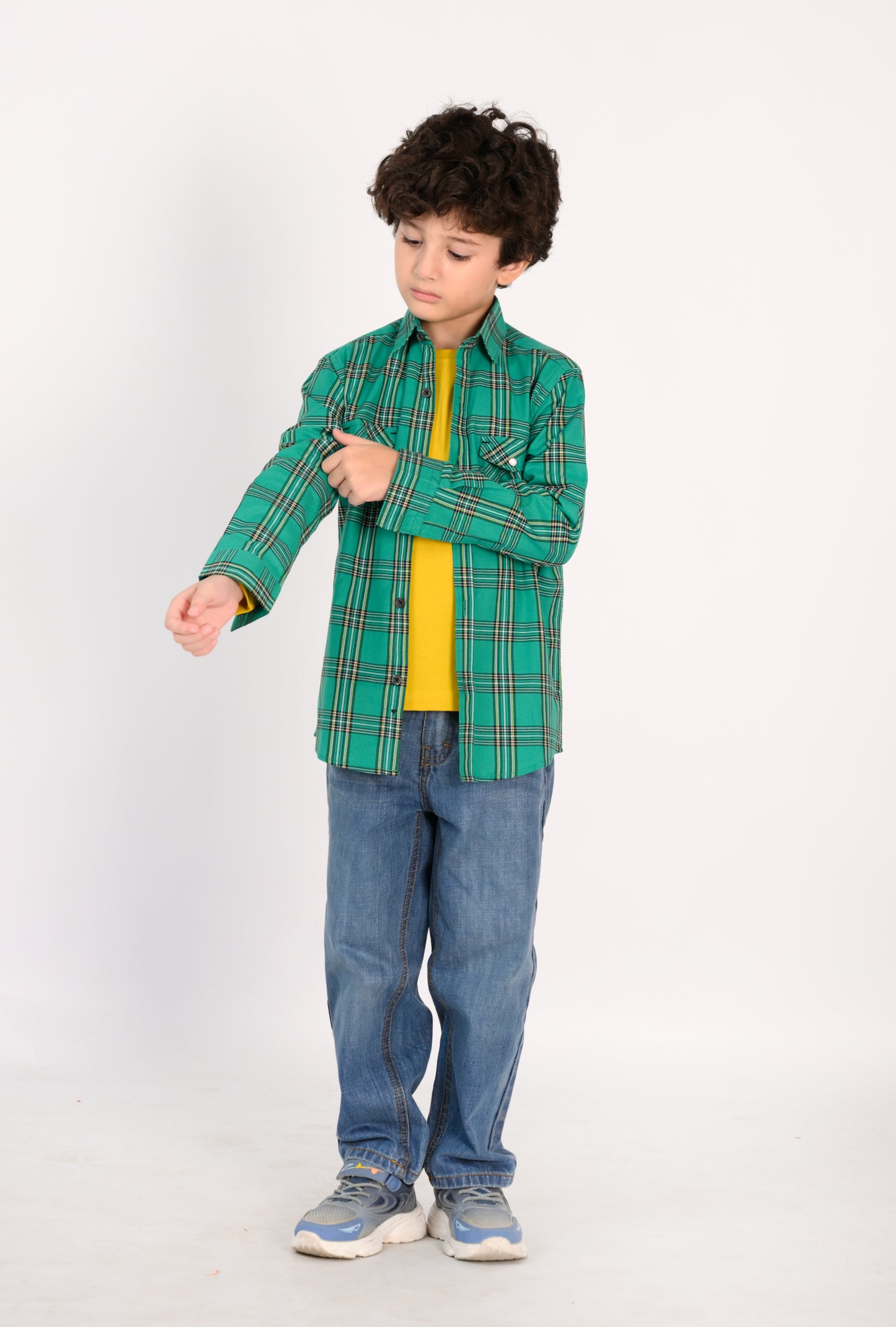 Confident in Color: The Young Explorer Reality