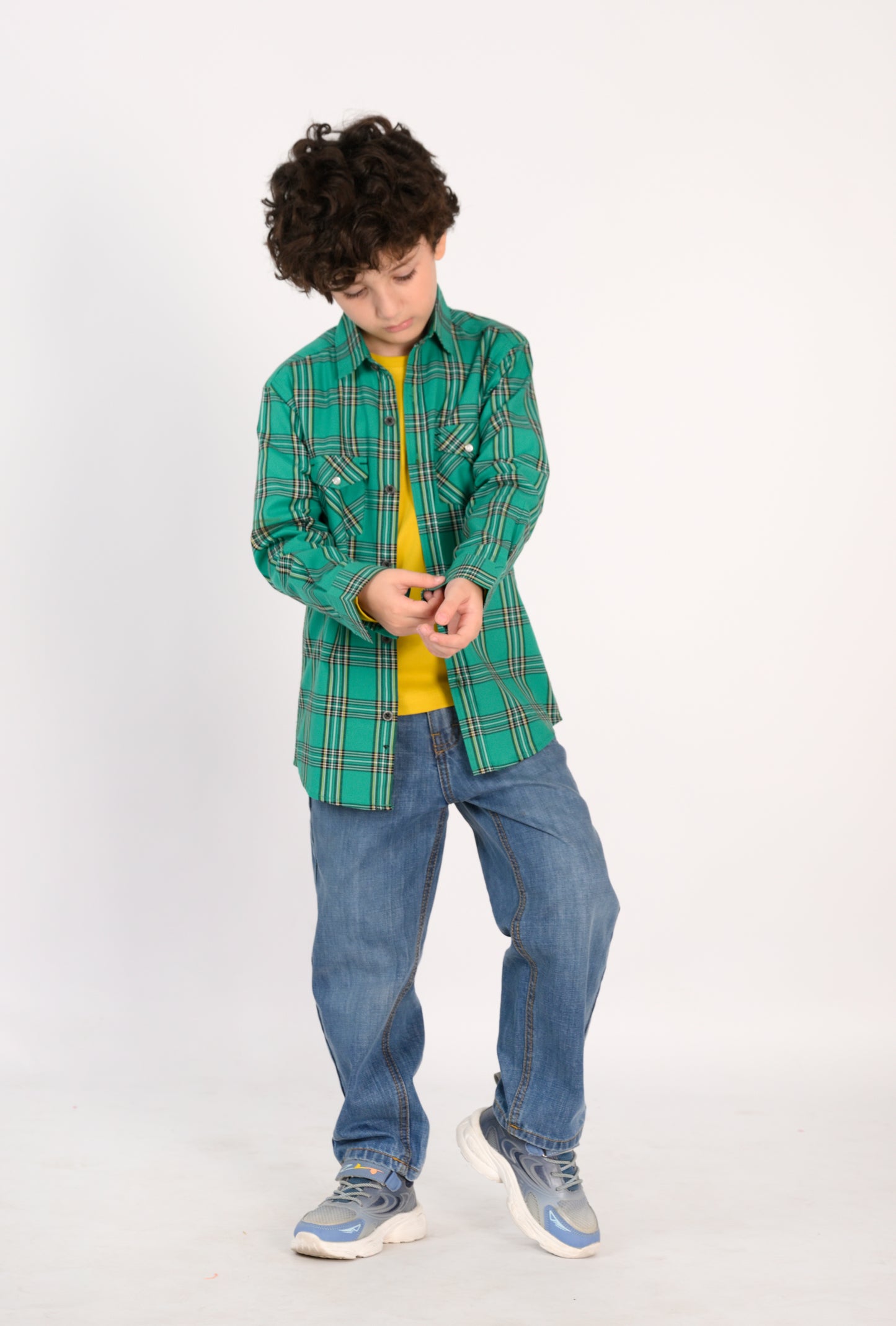 Confident in Color: The Young Explorer Reality