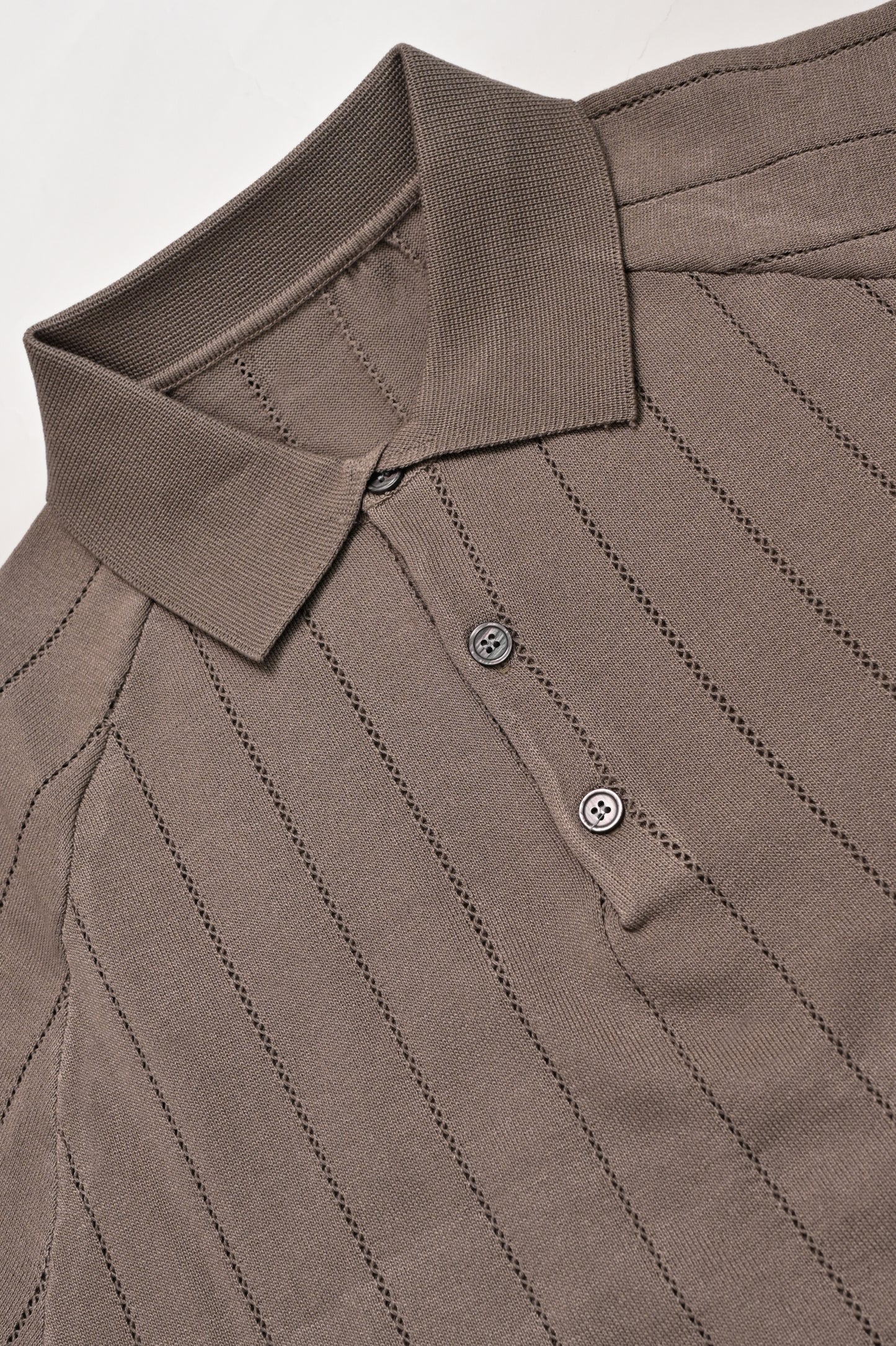 IMPORTED KNITTED SKIN POLO Reality