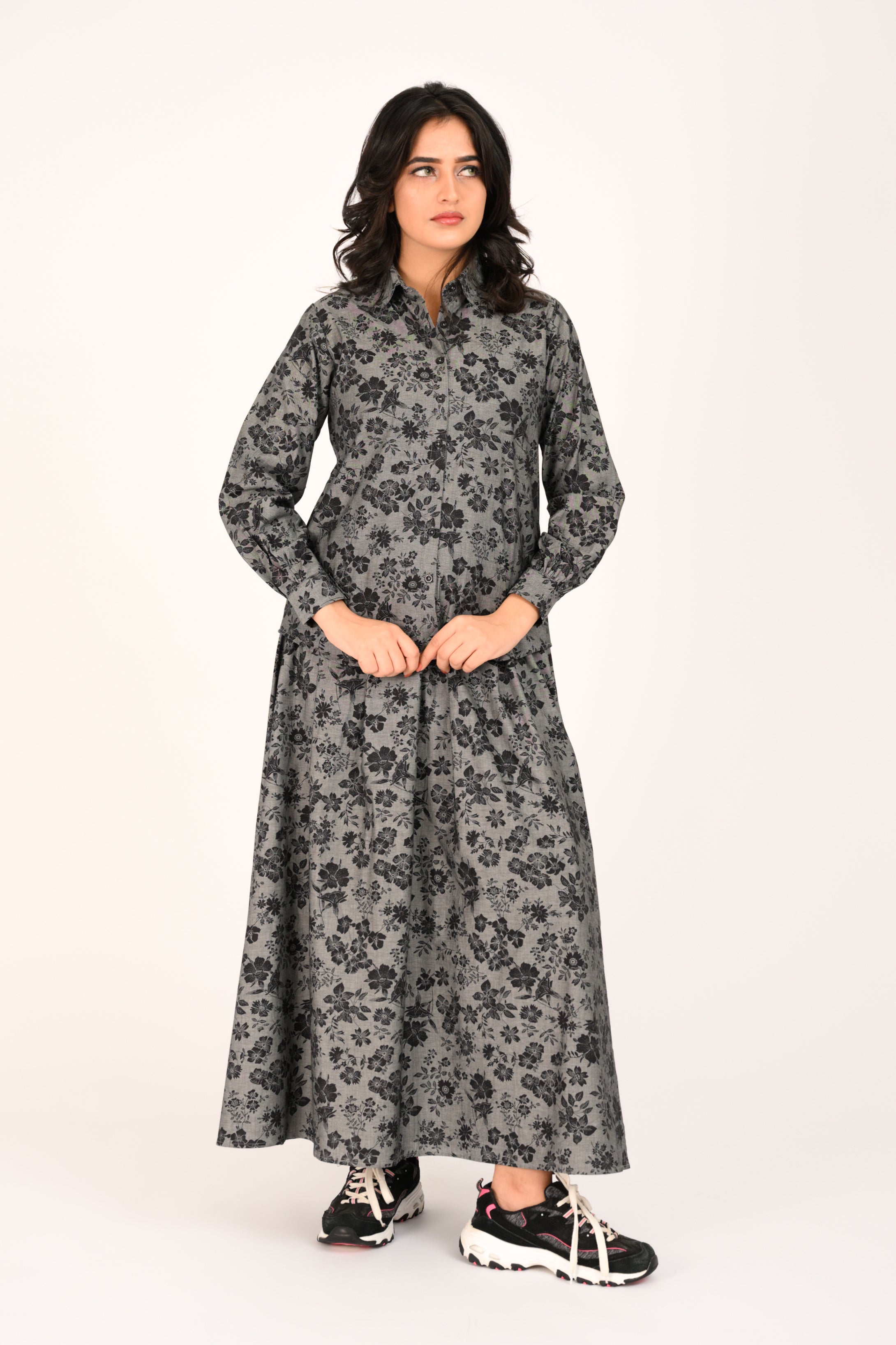 MONO CHROME HAZE GREY Reality