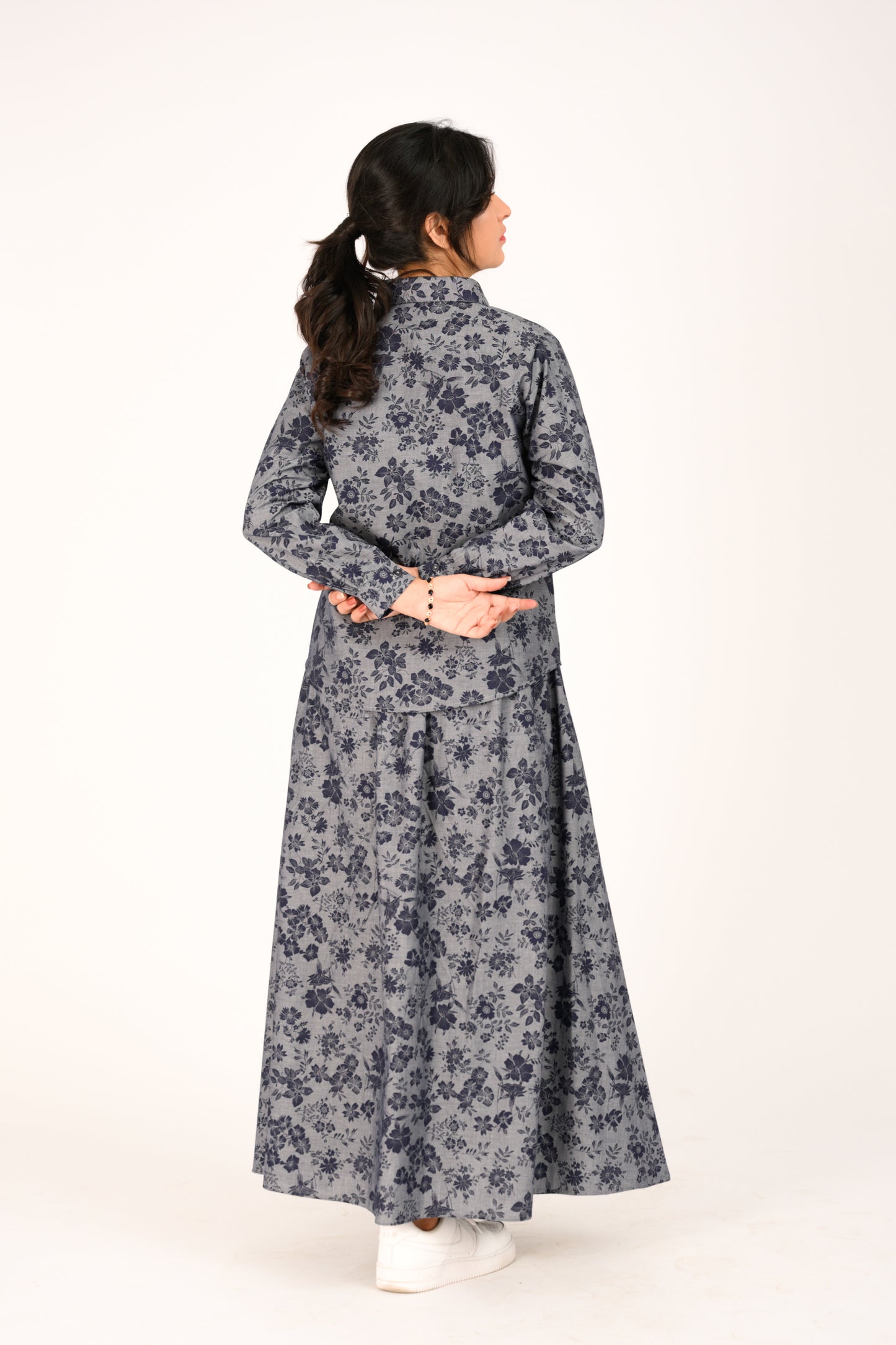 MONO CHROME HAZE NAVY Reality