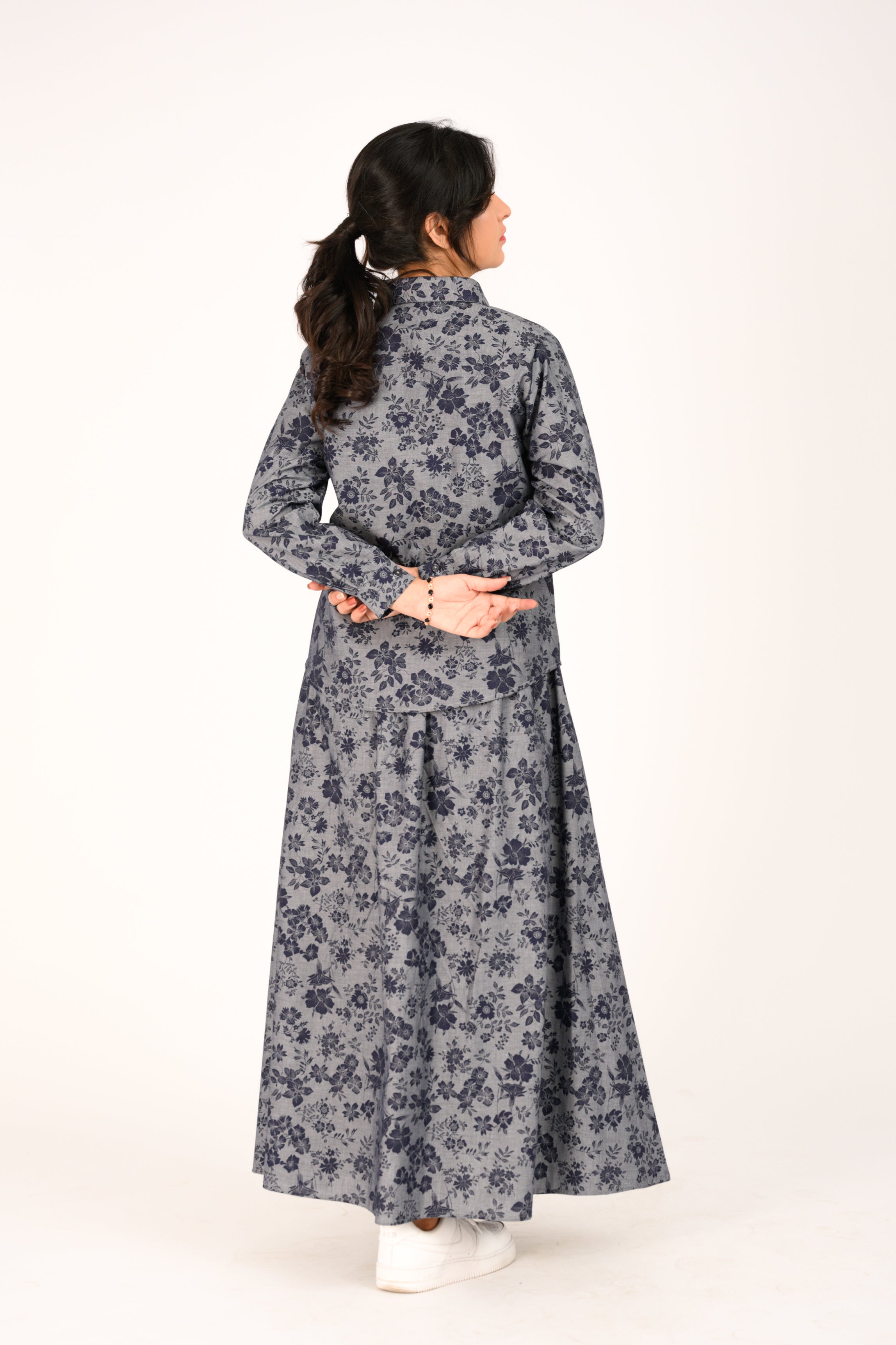 MONO CHROME HAZE NAVY Reality