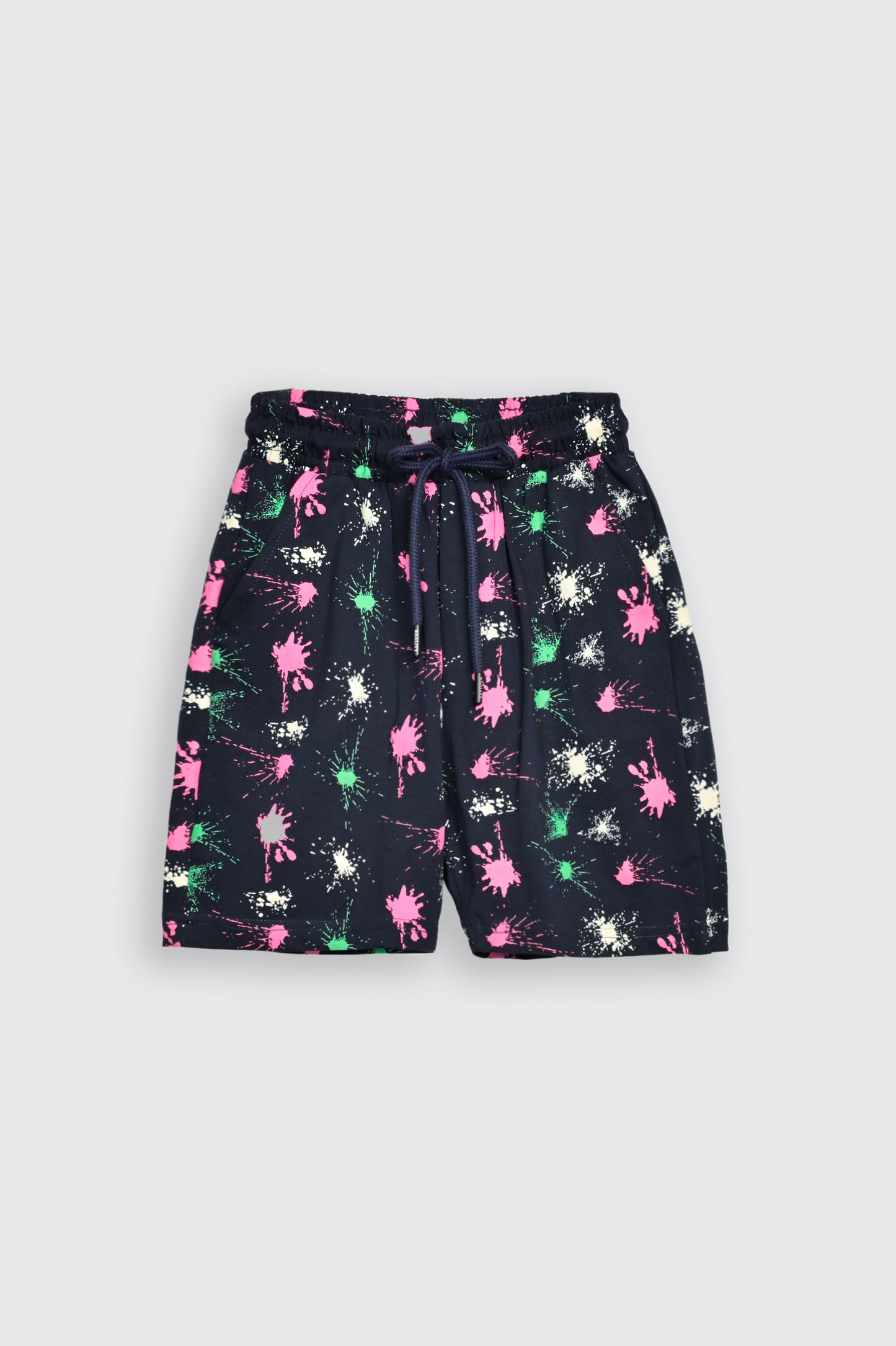 PRINTED BLACK SHORTS