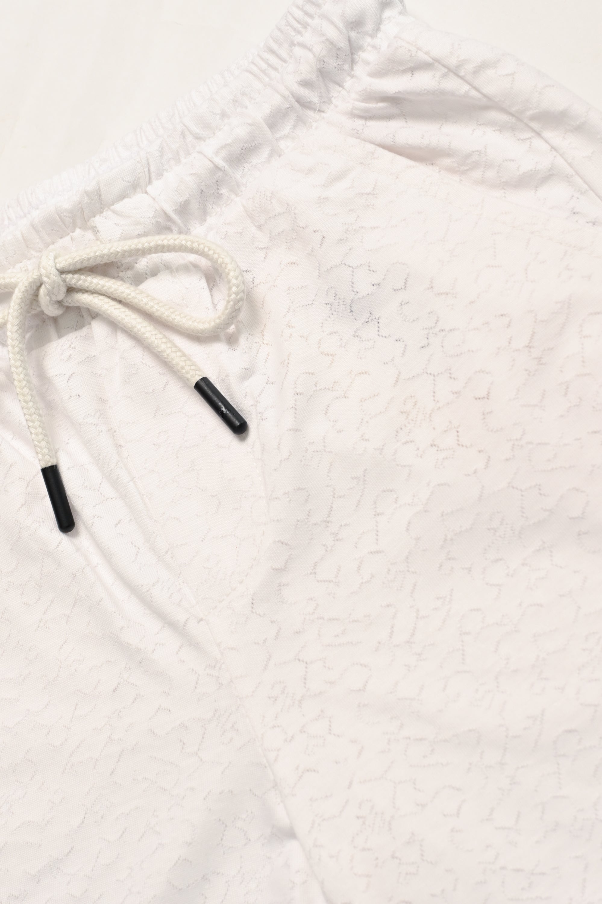 PRINTED OFF WHITE SHORTS Reality