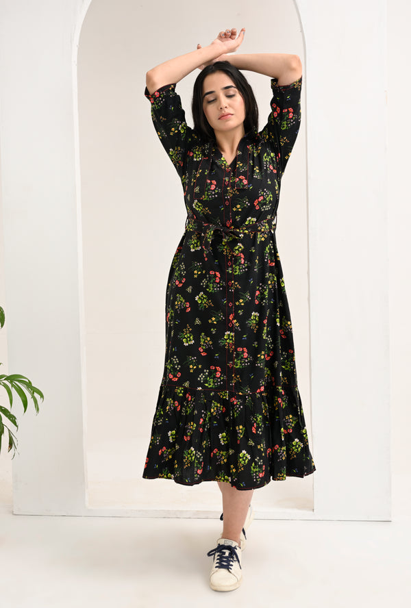 Midnight Garden: Blossoms in Full Bloom Reality