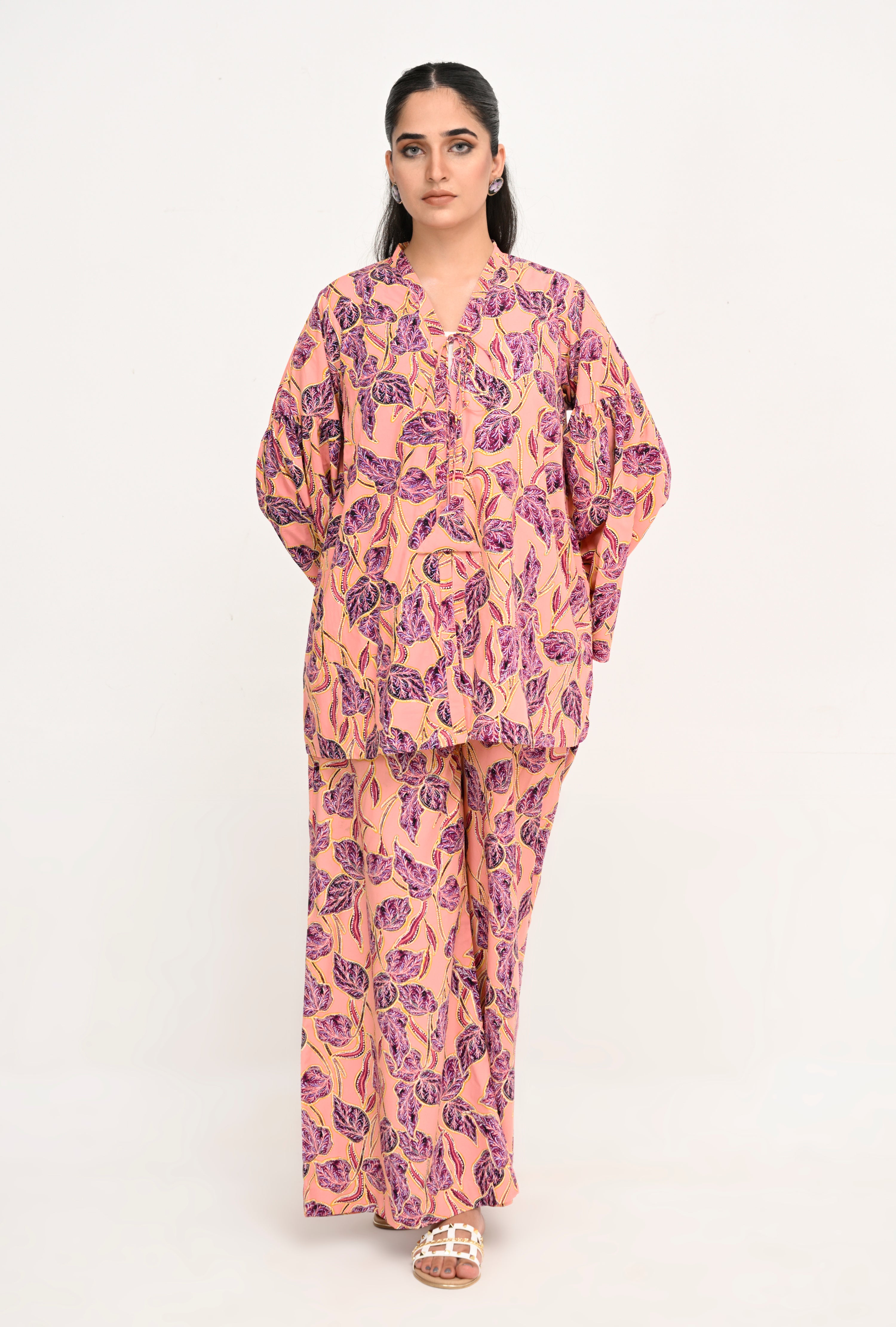 Tropical Dusk: Bold Botanicals in Bloom Reality