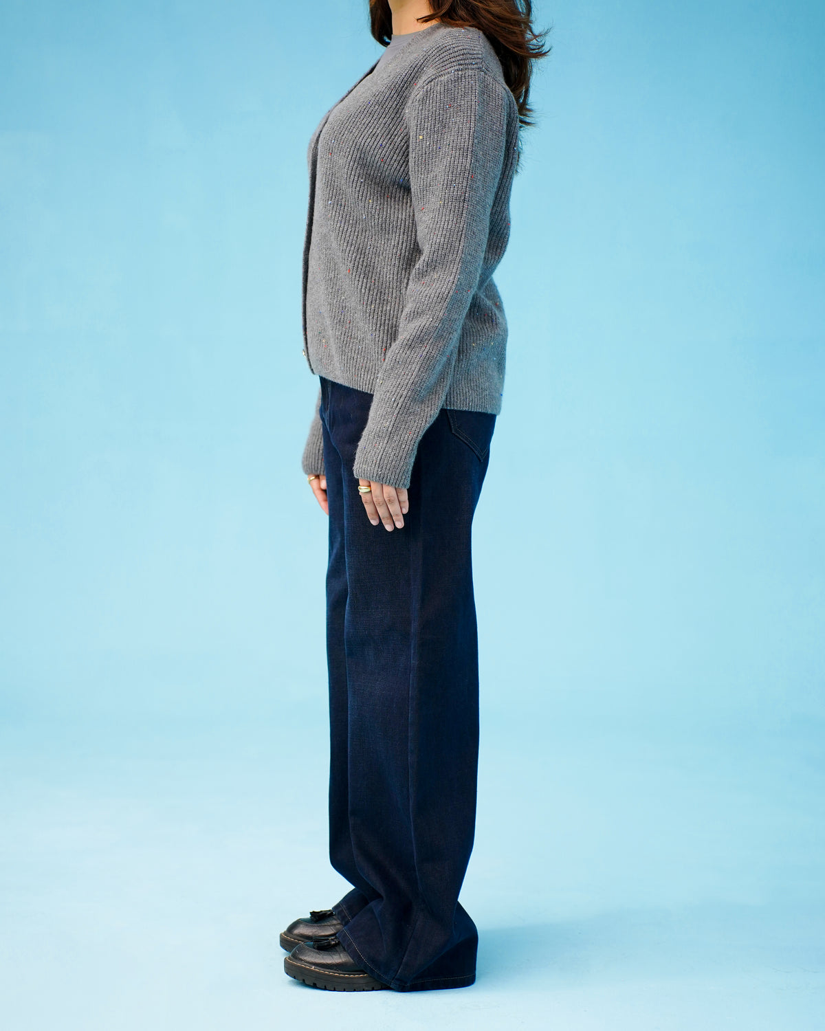 GRAY SWEATER Reality
