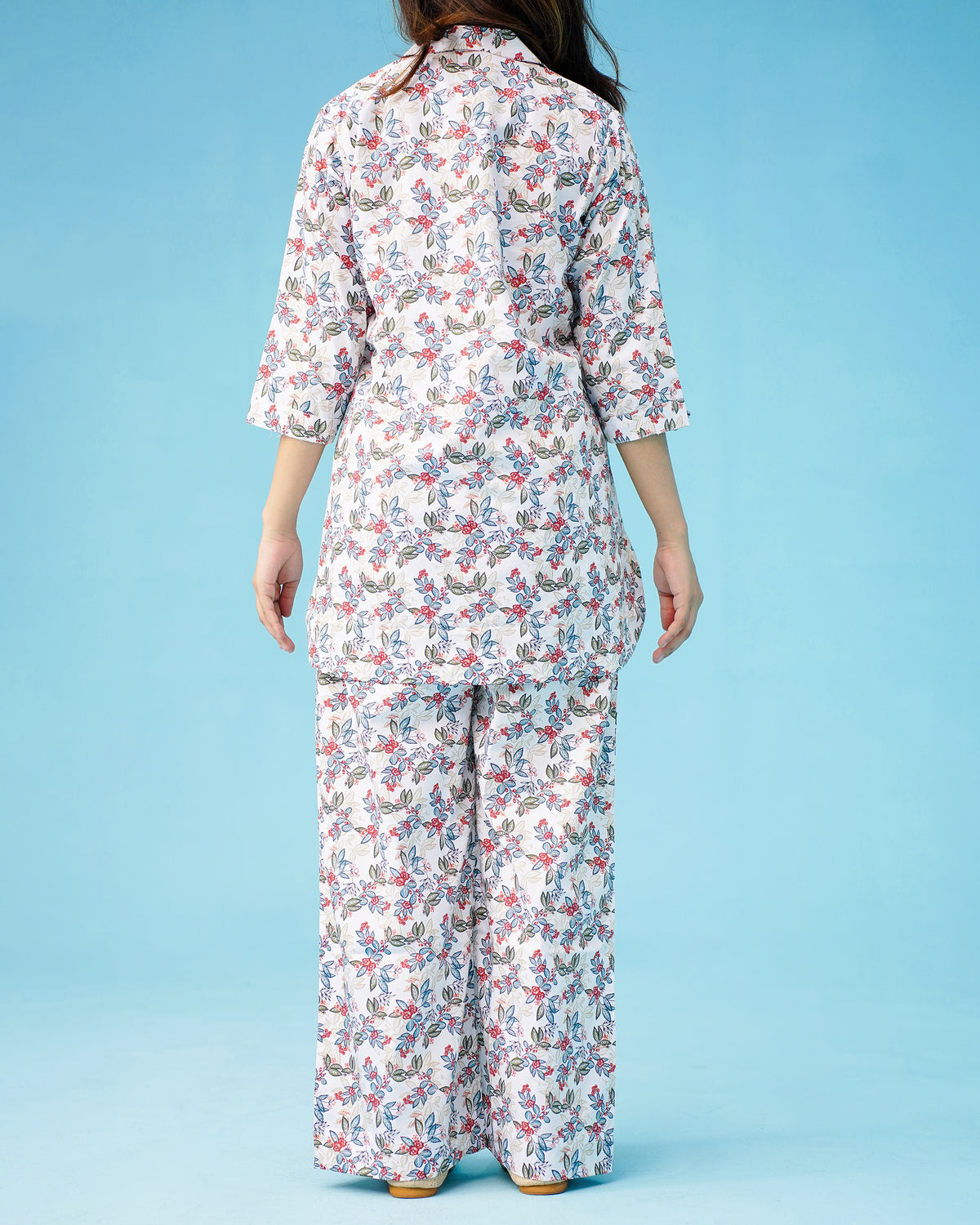 PRINTED white CO-ORD SET Reality