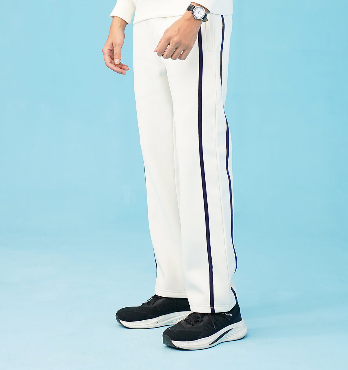 SIDE TAPPING STRAIGHT TROUSER