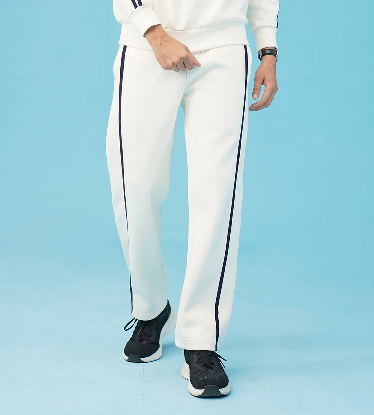 SIDE TAPPING STRAIGHT TROUSER