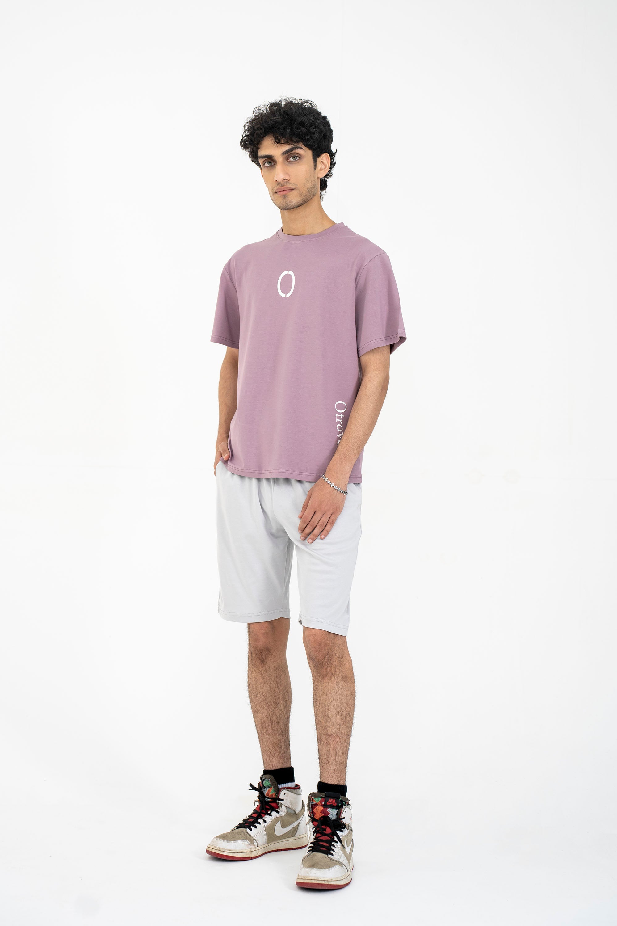 MEN LIGHT PURPLE OTROVERT GRAPHIC TEE Reality