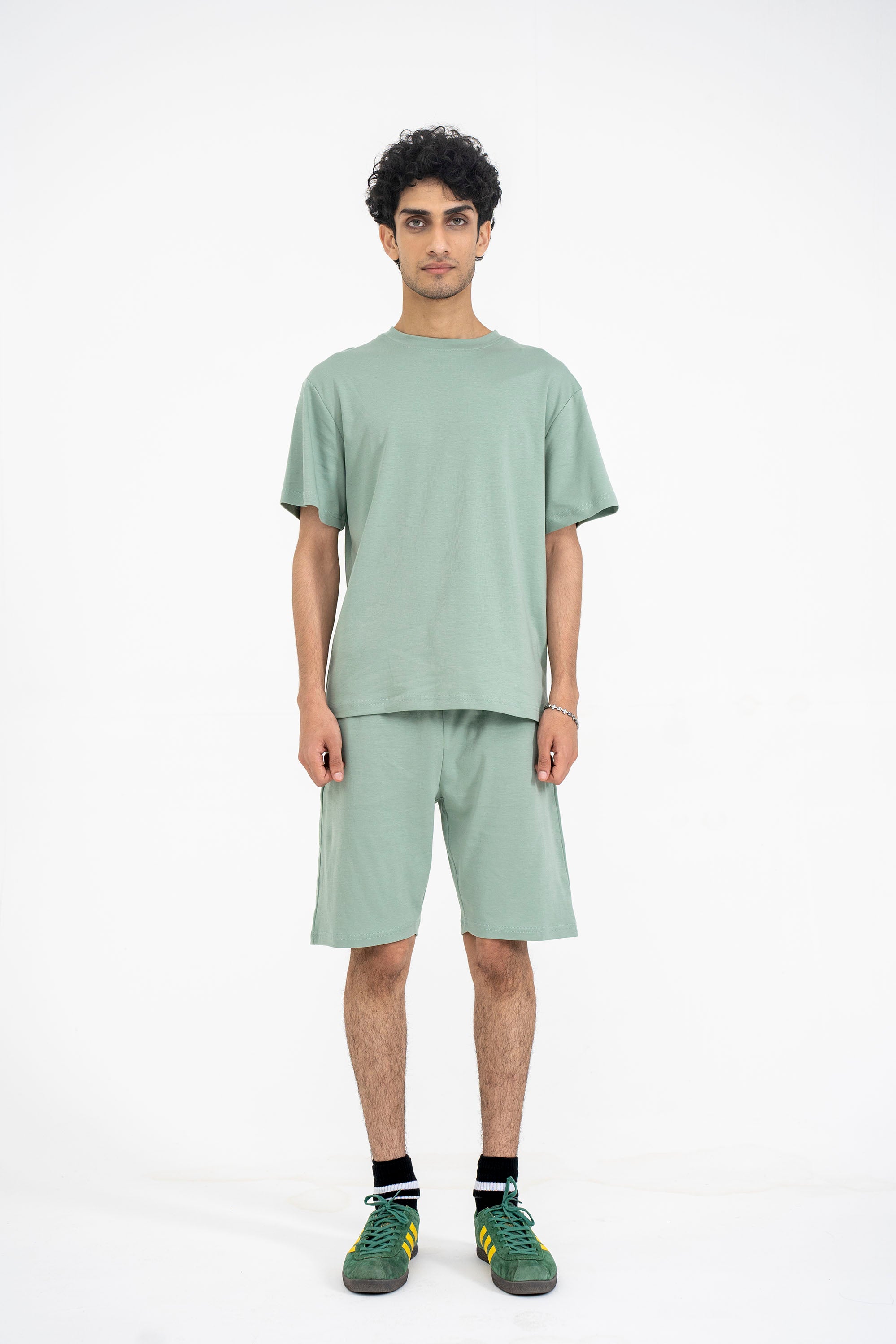 MEN DOWN SHOULDER OLIVE T-SHIRT Reality