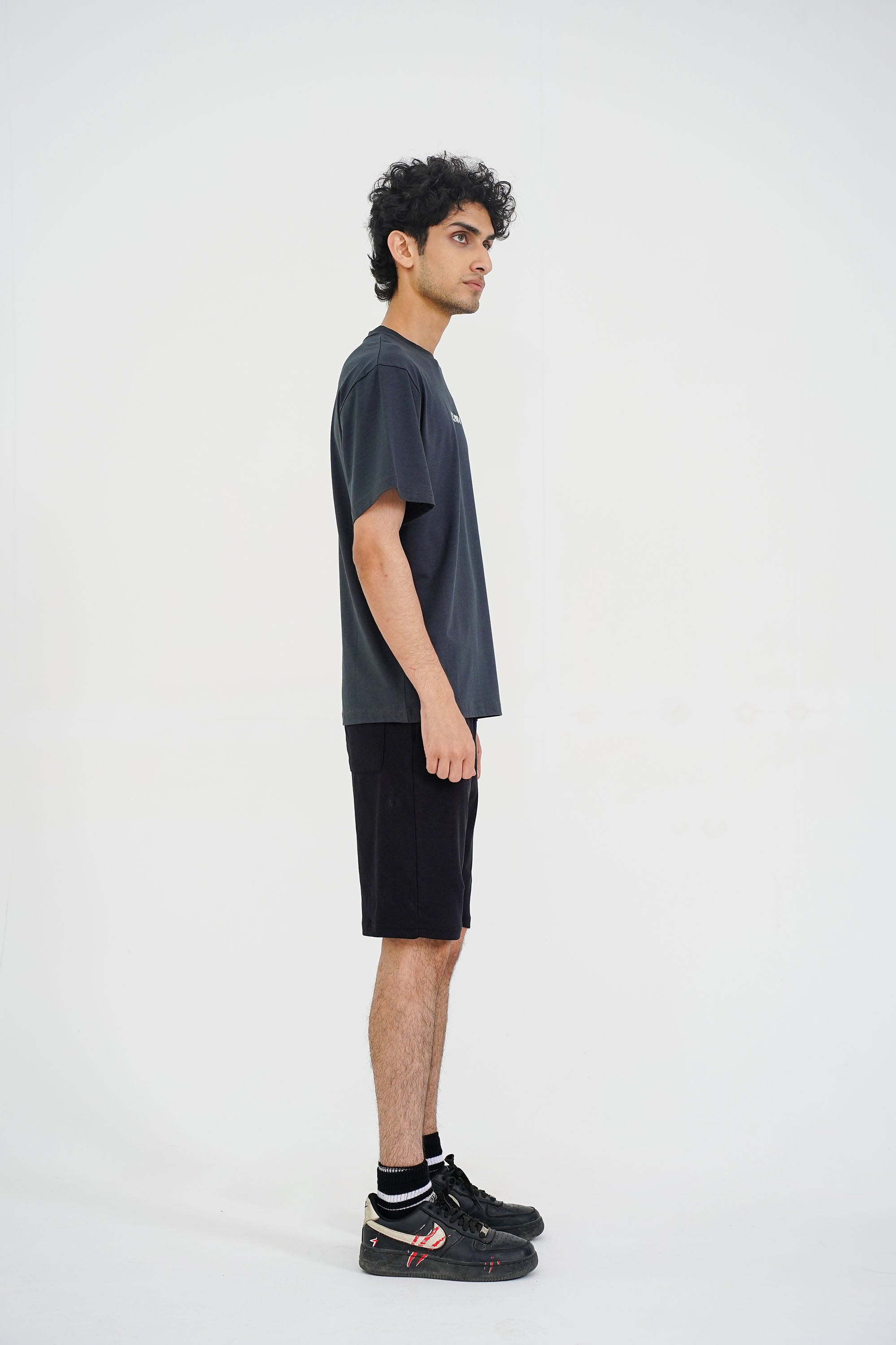 MEN 2014 GRAPHIC DARK GREY TEE Reality