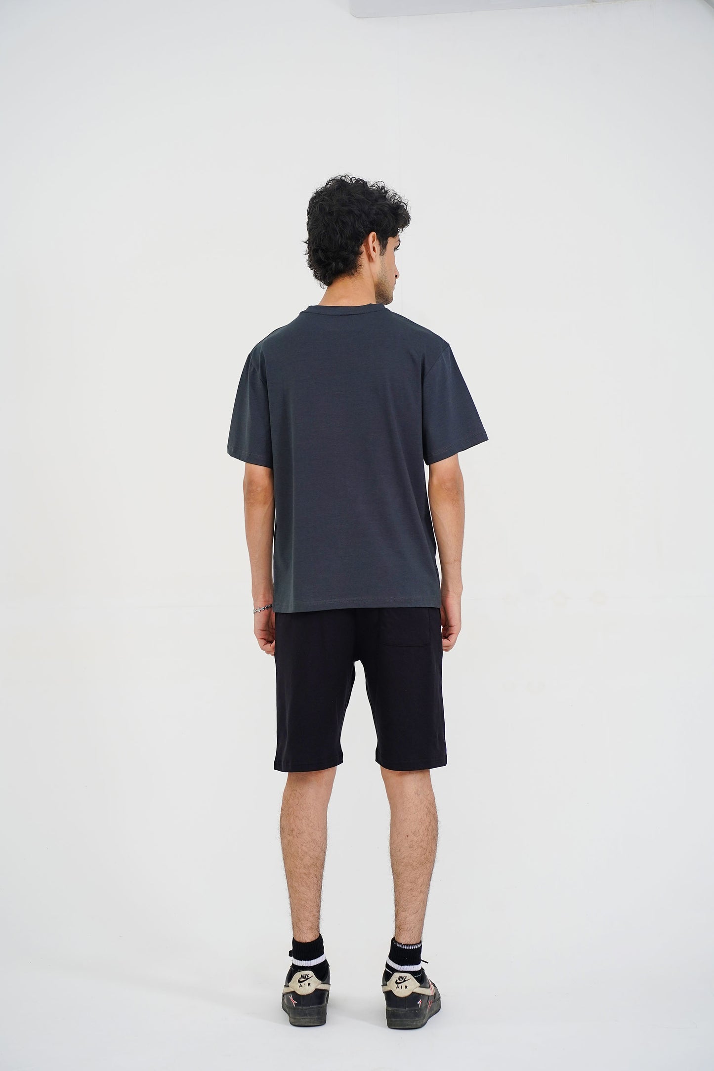 MEN 2014 GRAPHIC DARK GREY TEE Reality