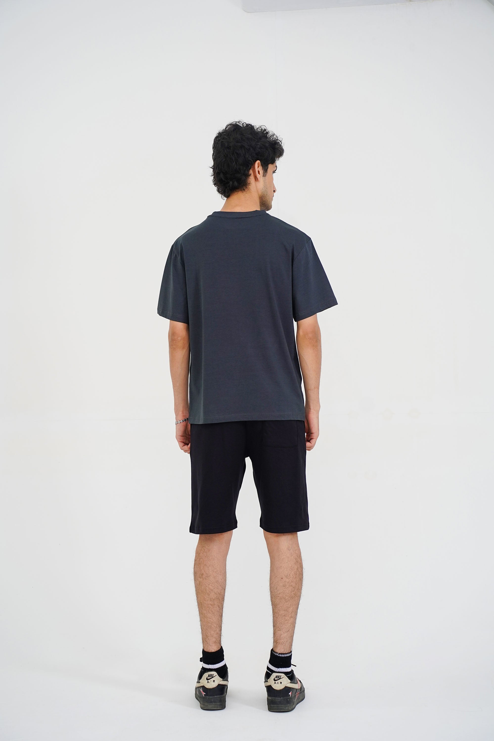 MEN 2014 GRAPHIC DARK GREY TEE Reality