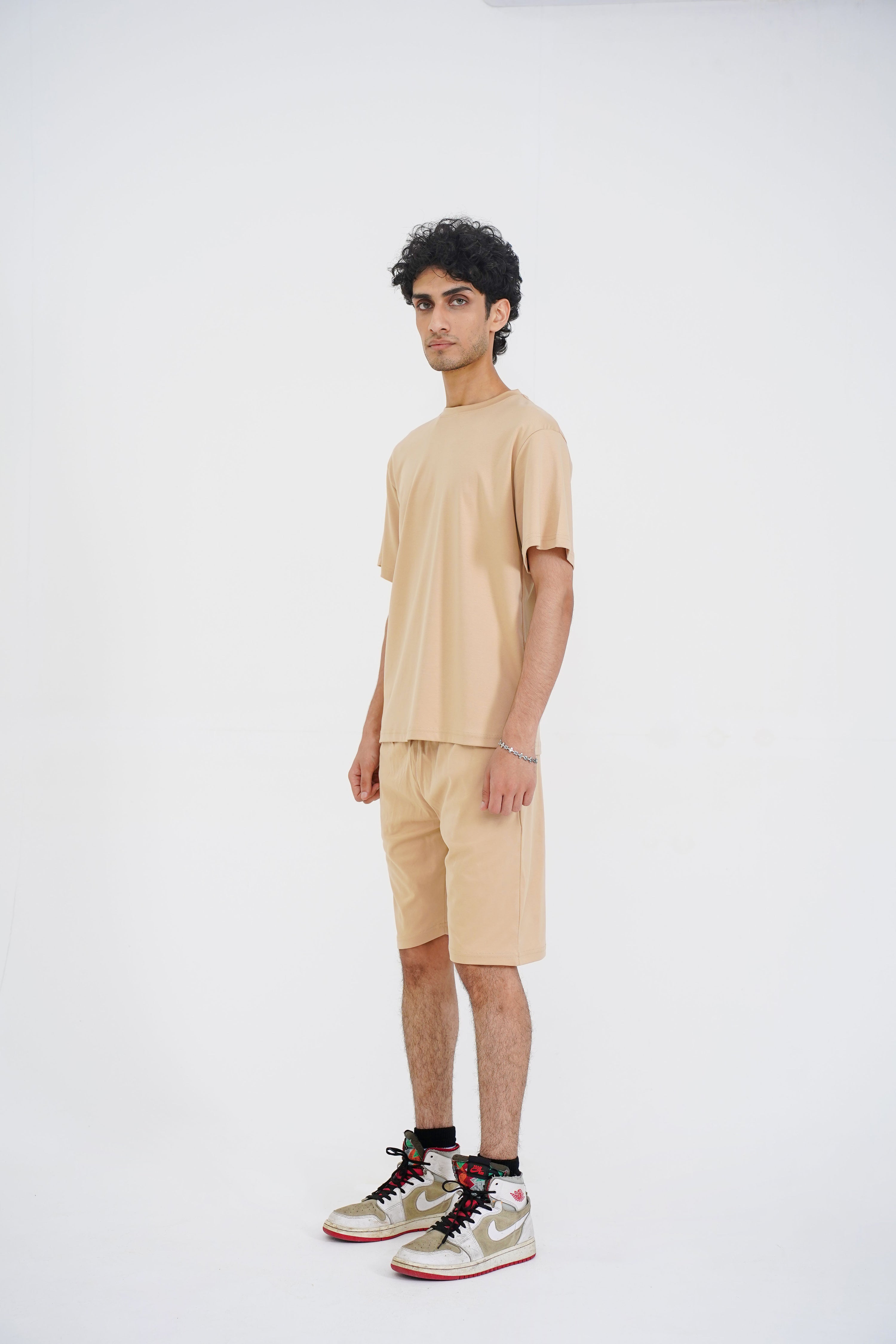 MEN DOWN SHOULDER SKIN T-SHIRT Reality