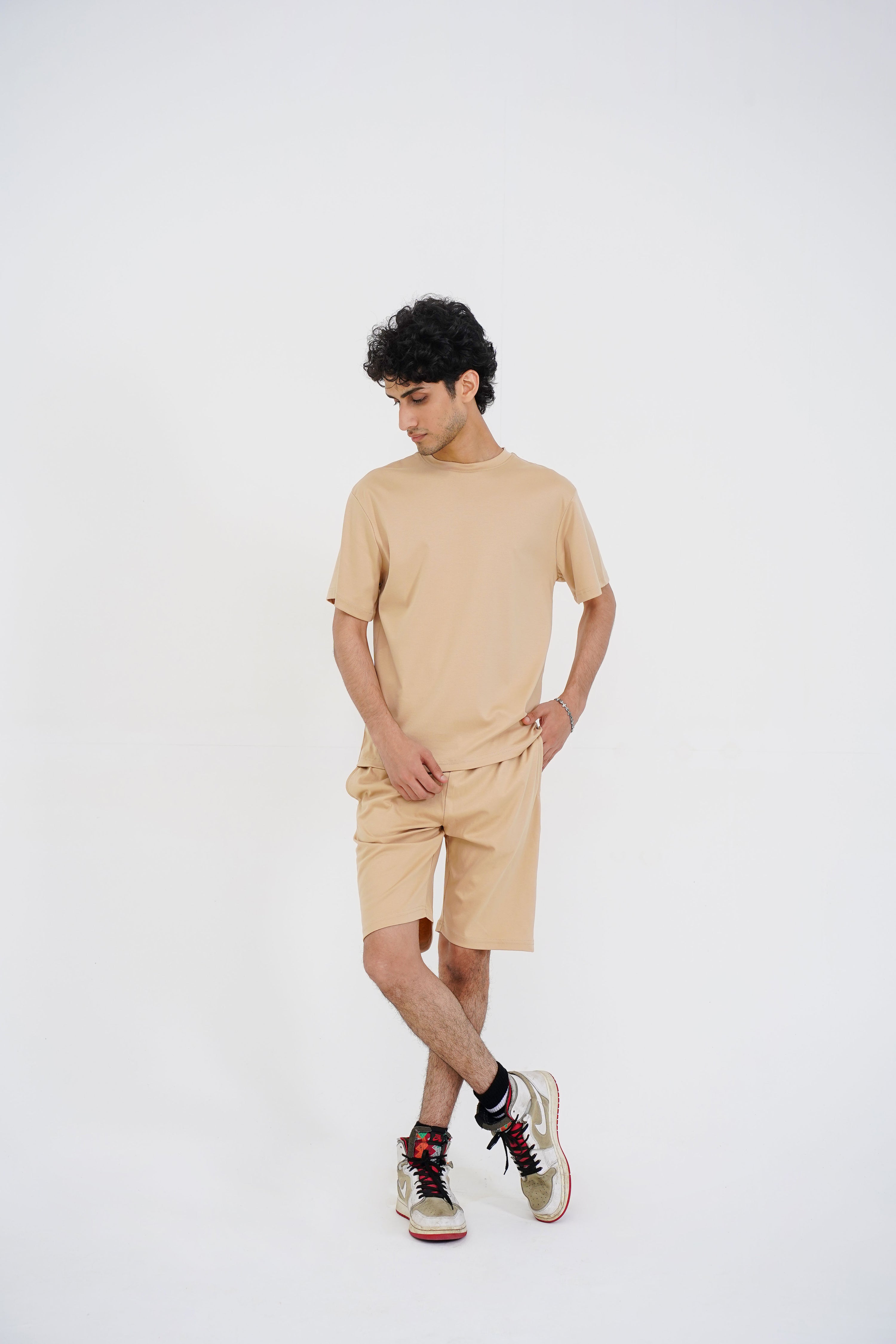MEN DOWN SHOULDER SKIN T-SHIRT Reality