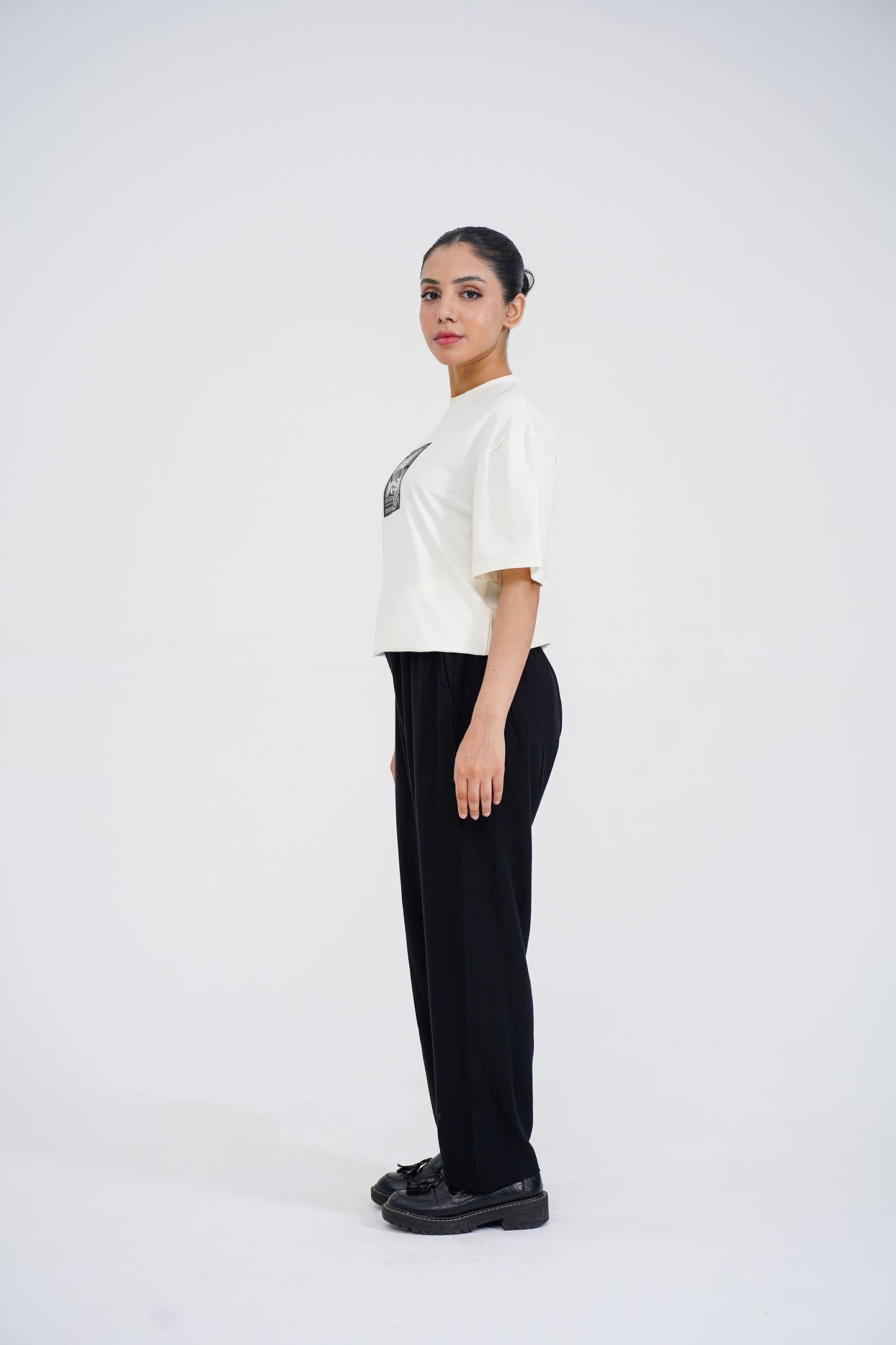 LADIES NEW YORK GRAPHIC WHITE TEE