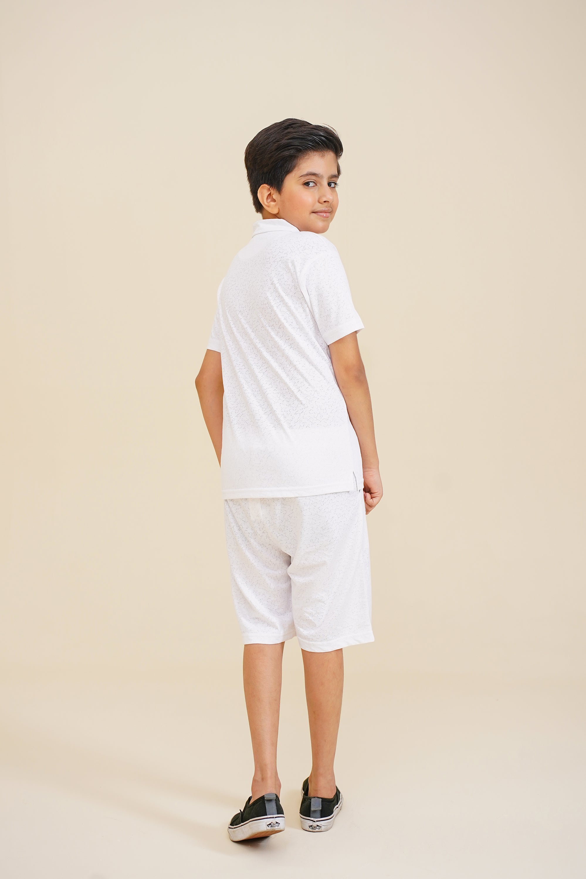 BOY PRINTED OFF WHITE POLO Reality