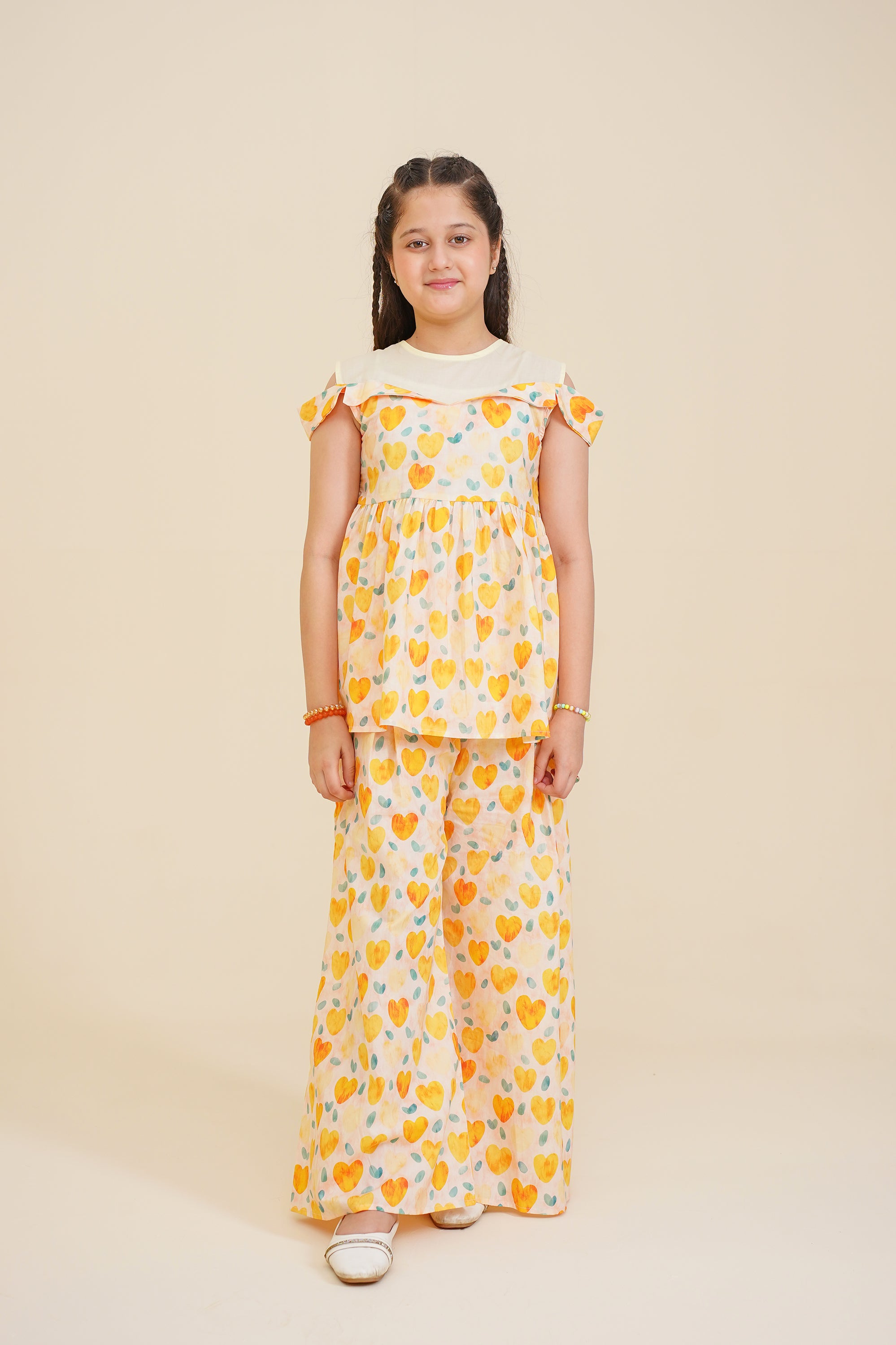 FLORAL MIST YELLOW SUIT Reality