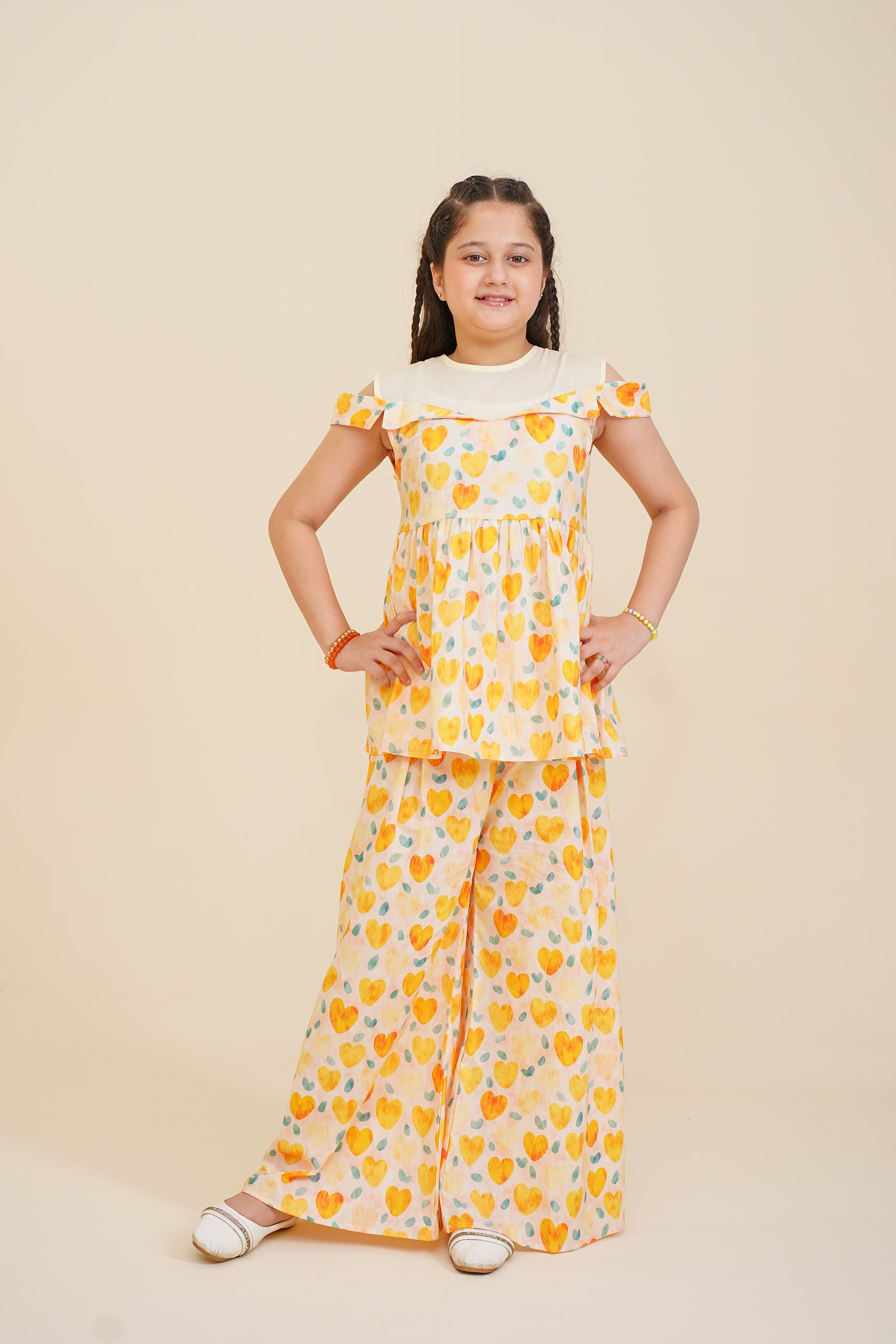 FLORAL MIST YELLOW SUIT Reality