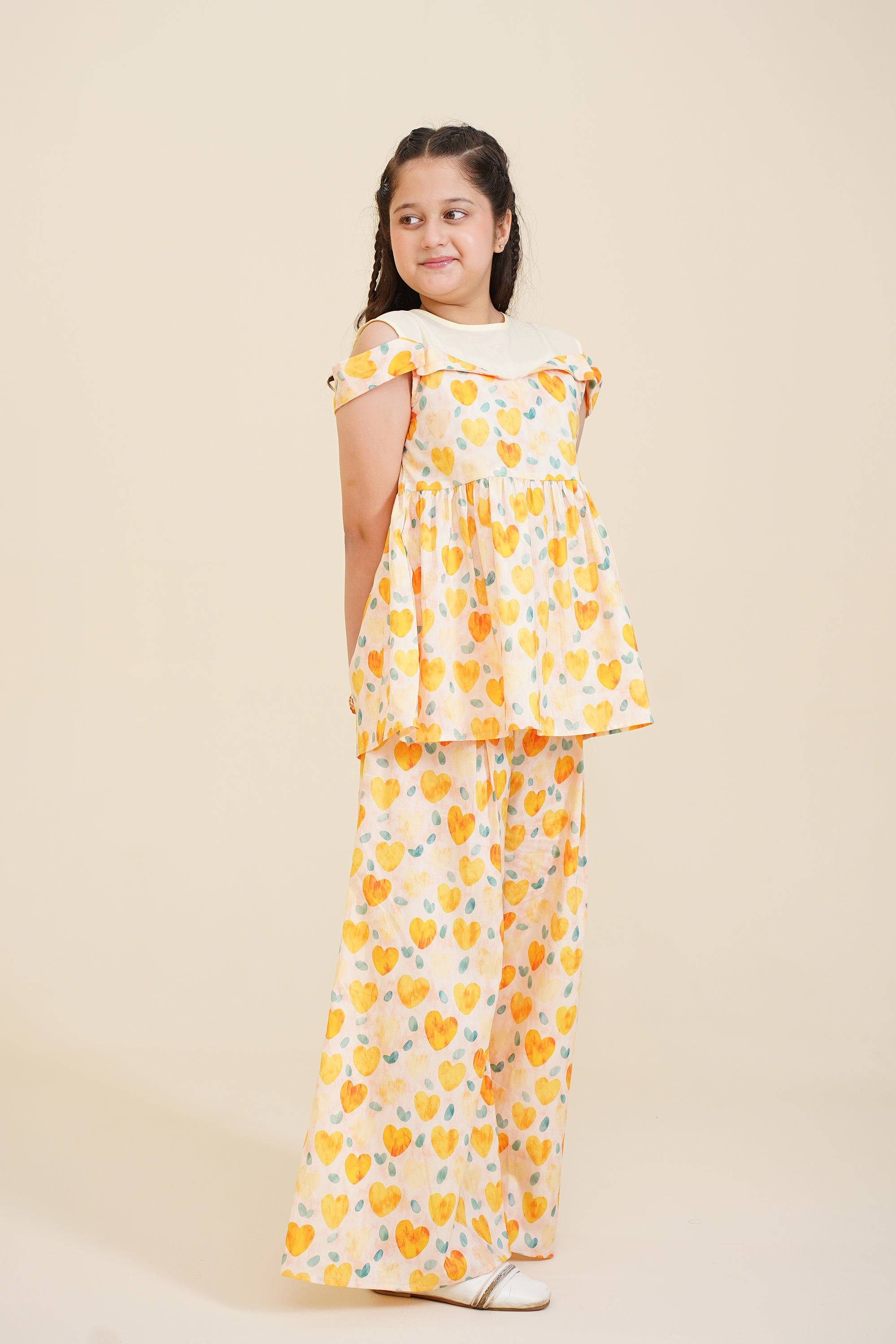 FLORAL MIST YELLOW SUIT Reality