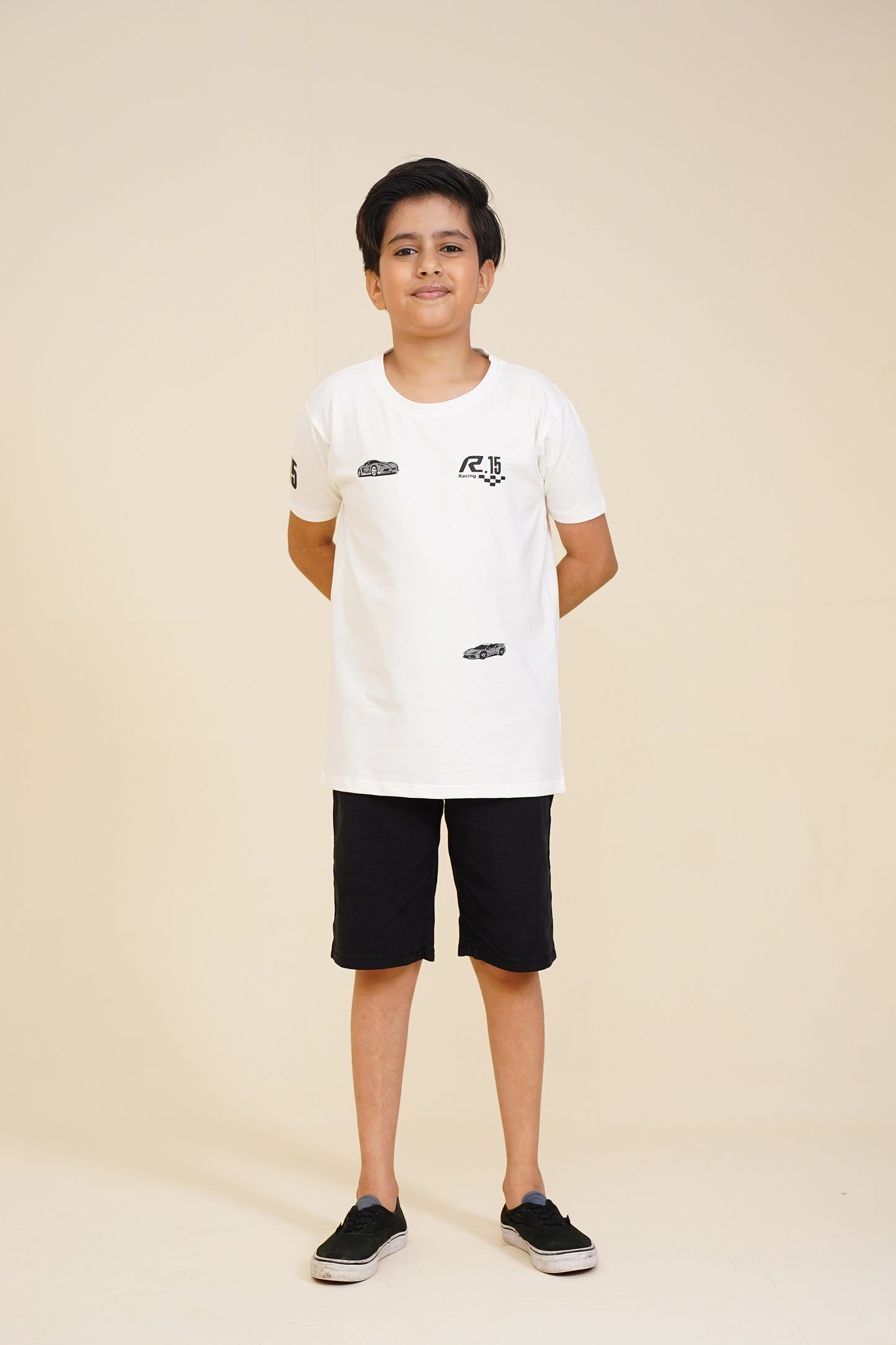 WORTHY GRAPHIC WHITE TEE Reality