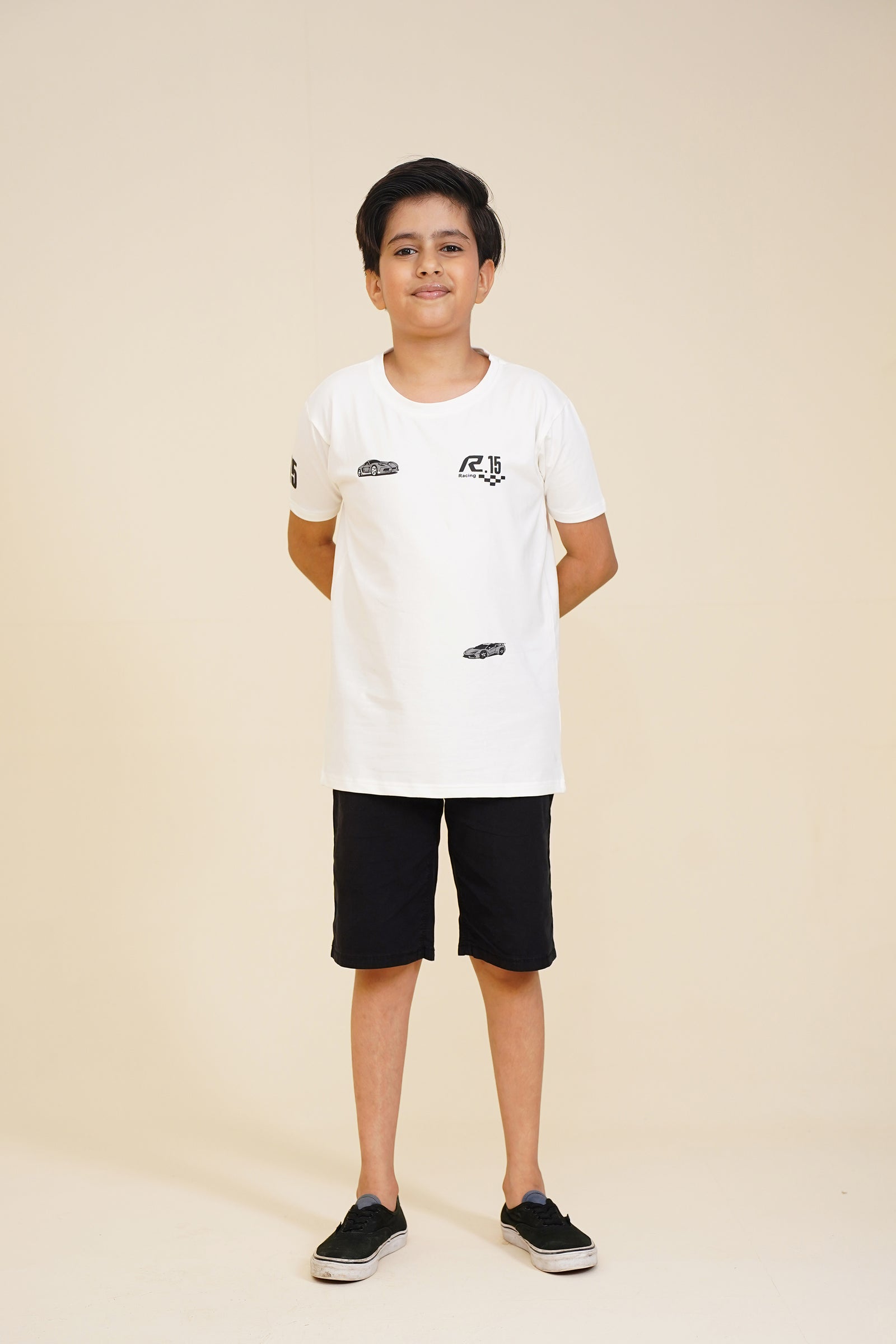 WORTHY GRAPHIC WHITE TEE Reality