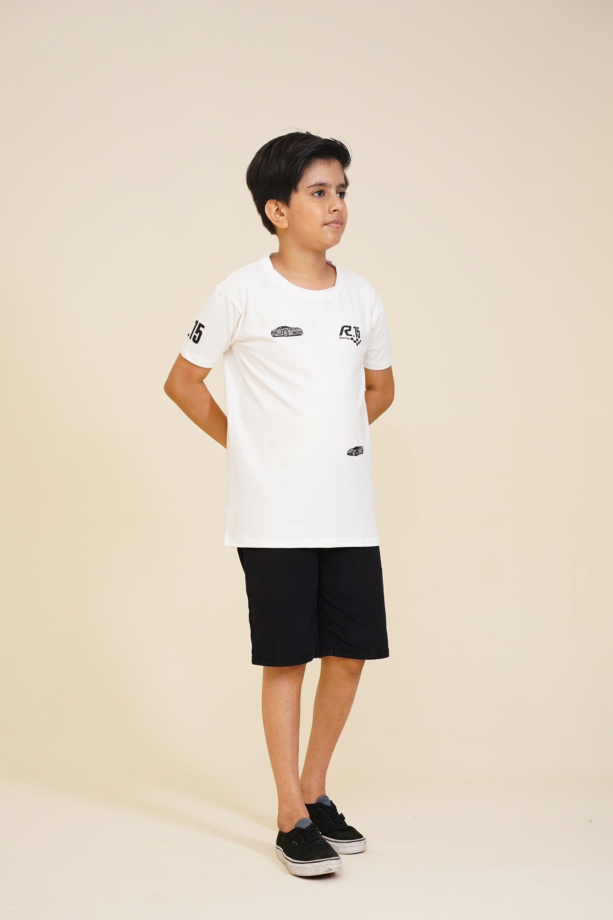 WORTHY GRAPHIC WHITE TEE Reality