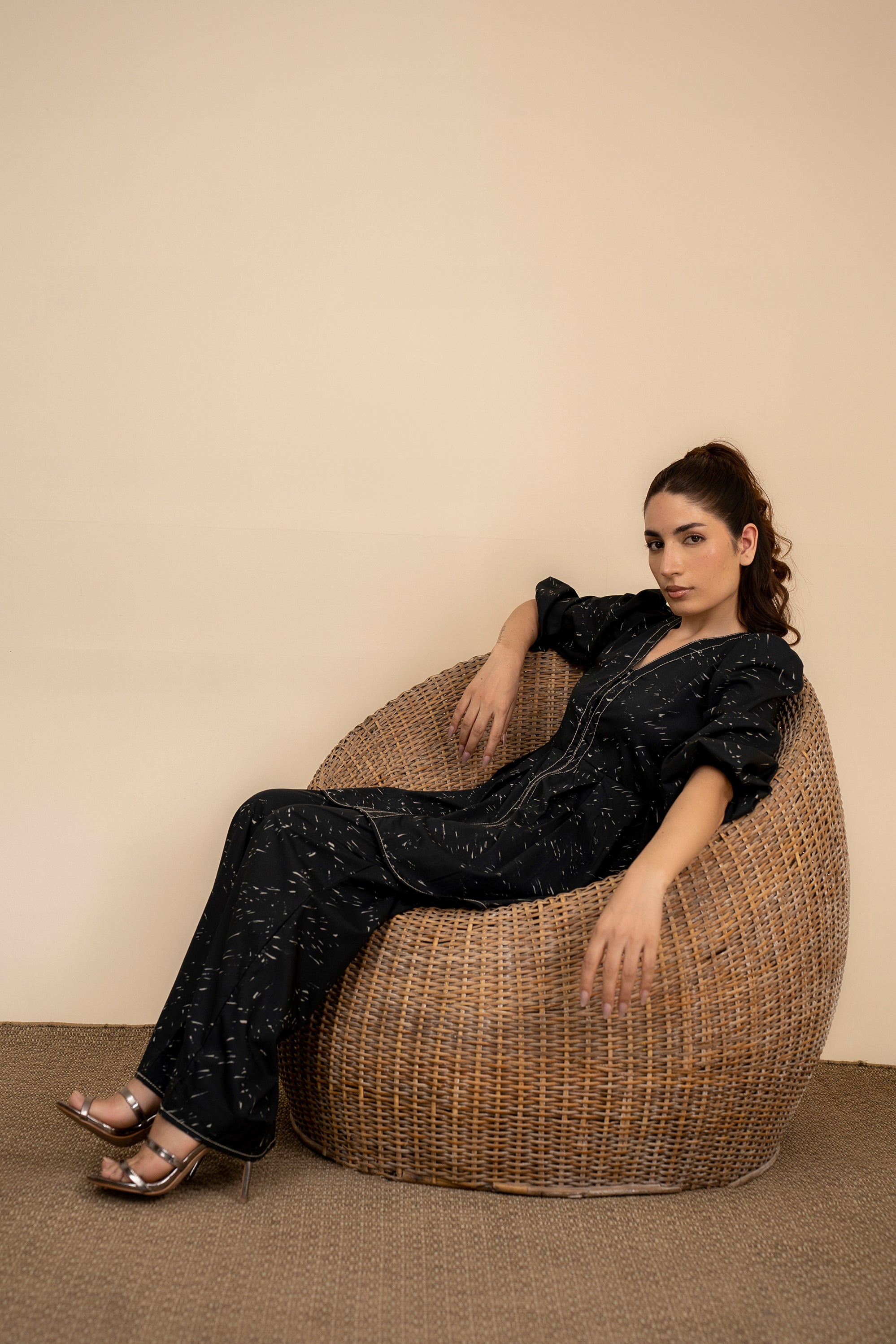 BLACK FLORAL FROCK Reality
