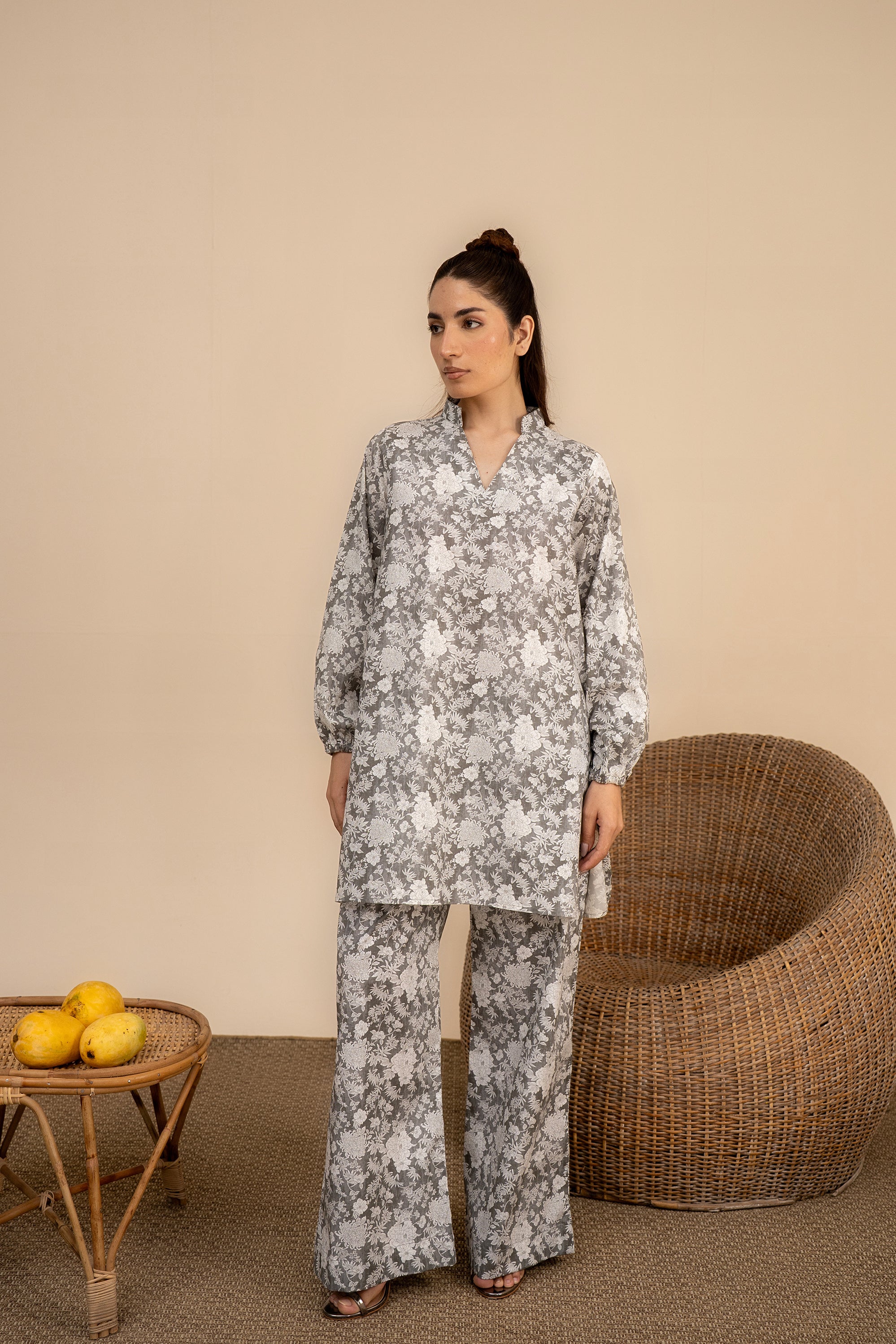 GRAY FLORAL FROCK Reality