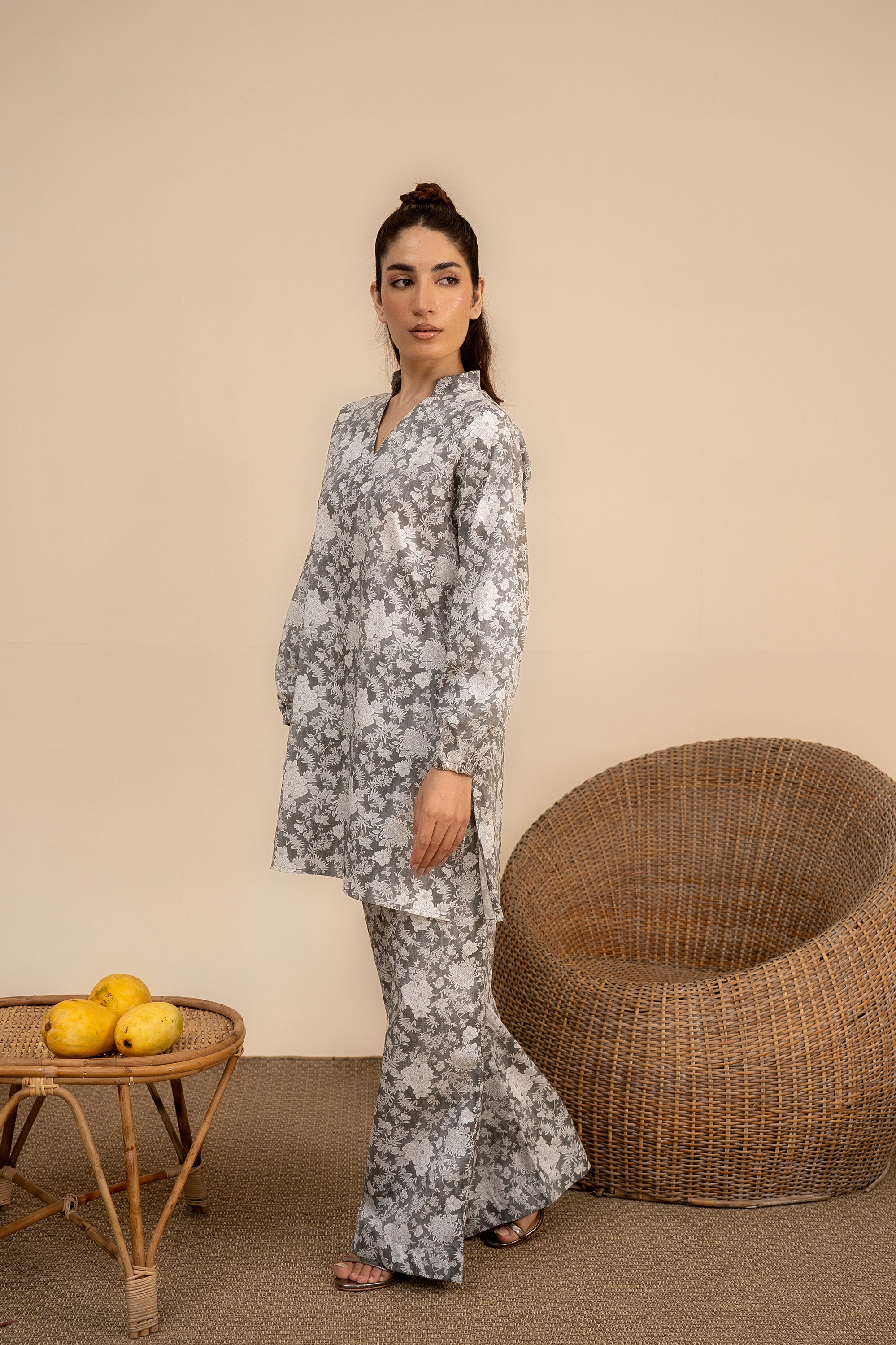 GRAY FLORAL FROCK Reality