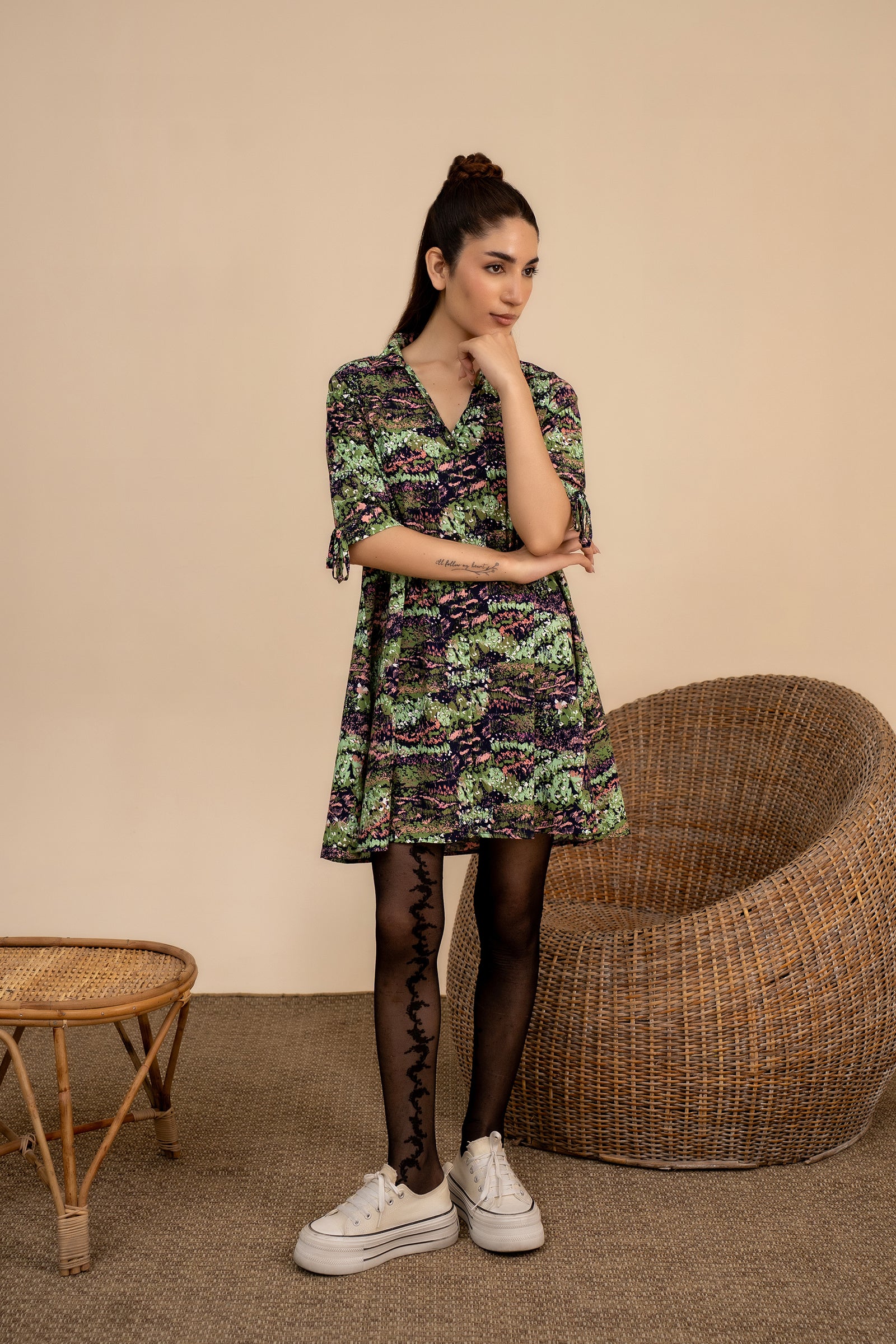 LADIES PARROT TOP Reality