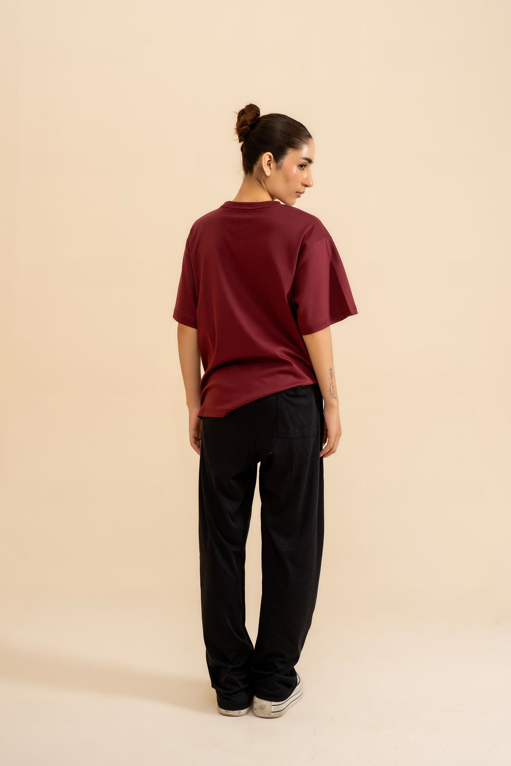MEHROON INTERLOCK DOWN SHOULDER TEE Reality