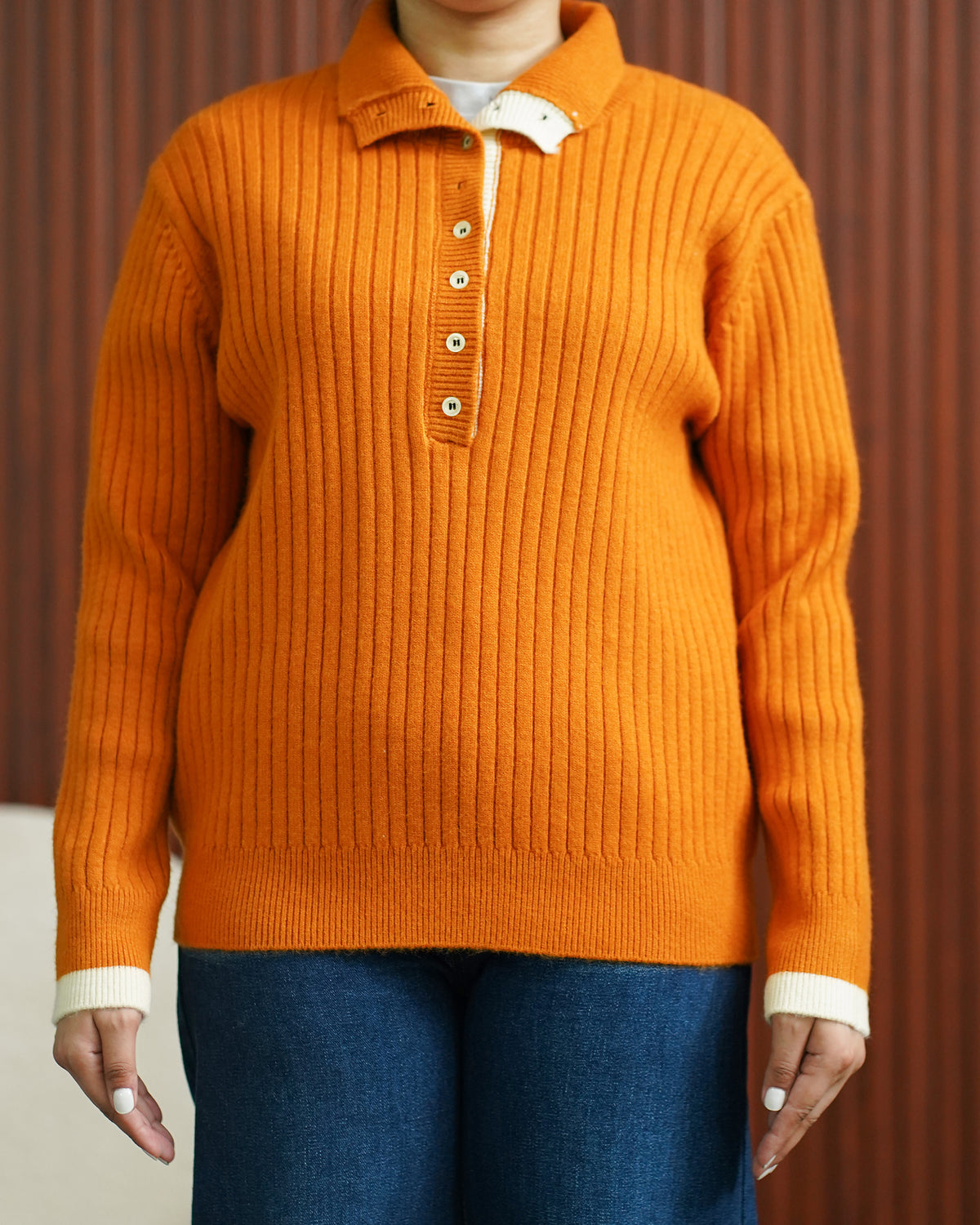 MUSTARD SWEATER Reality