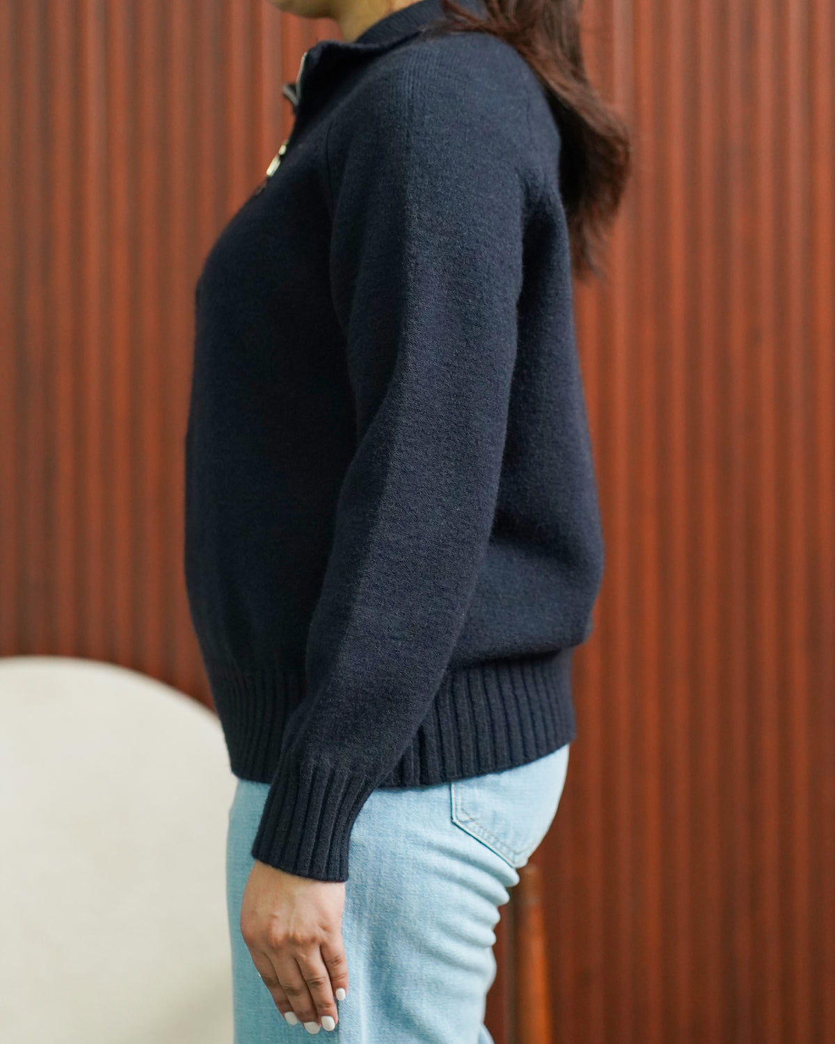 LADIES NAVY SWEATER Reality