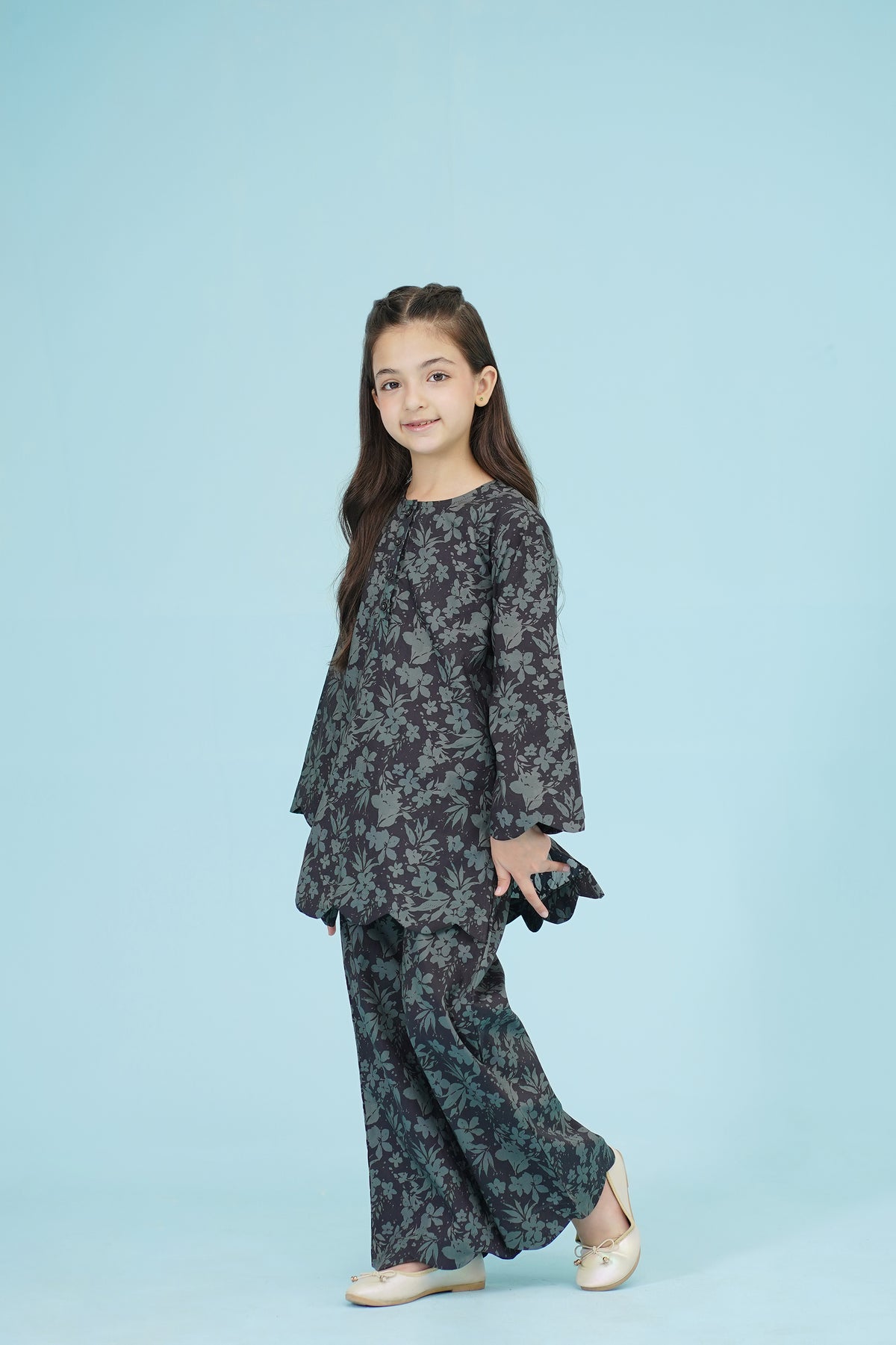 BLACK FLORAL CO-ORD SET Reality