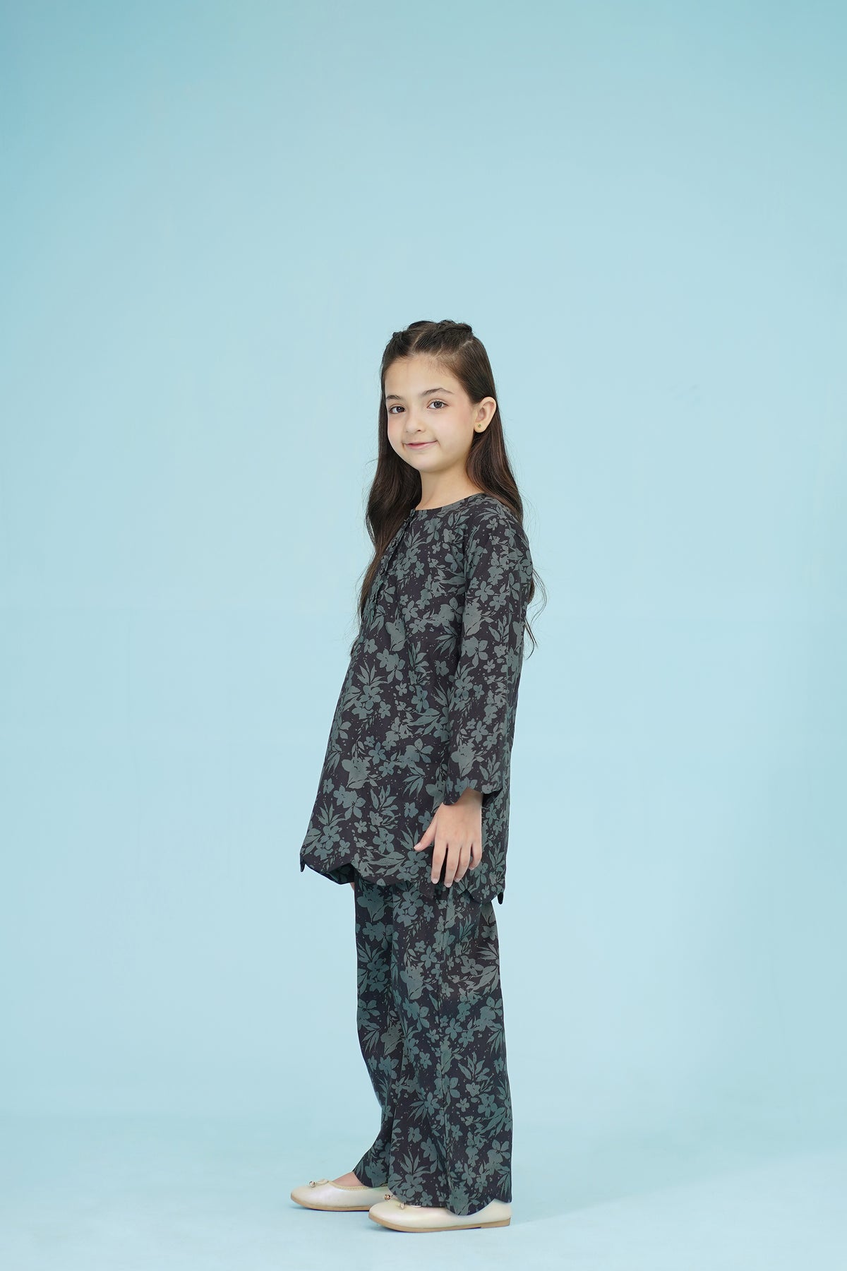 BLACK FLORAL CO-ORD SET Reality