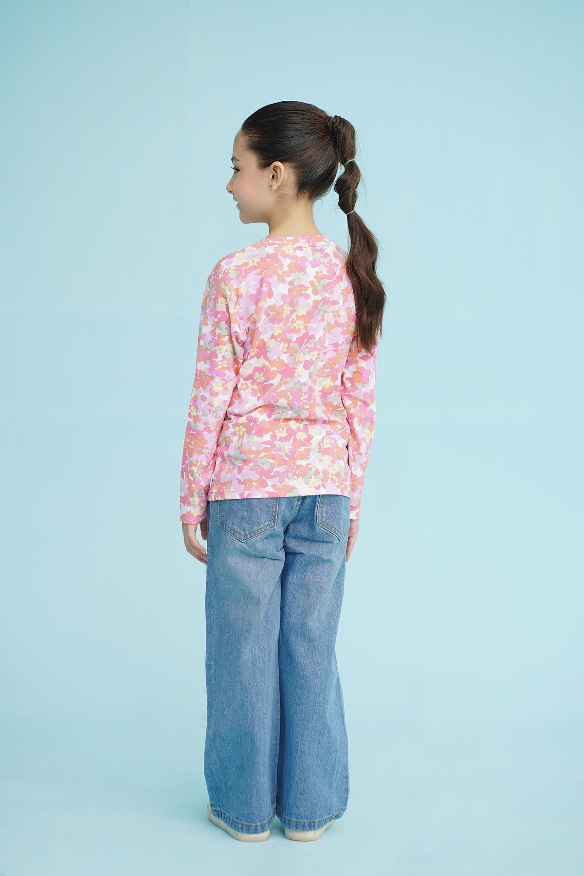 GRAPHIC MULTI TEE