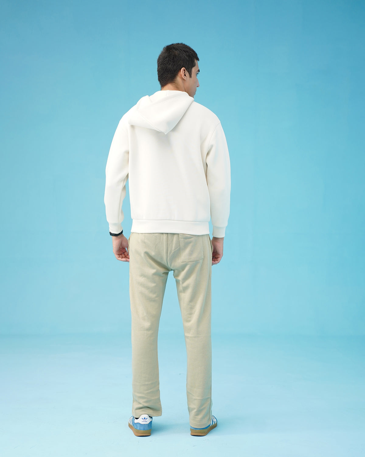 PLACKET OFF WITHE HOODIE Reality