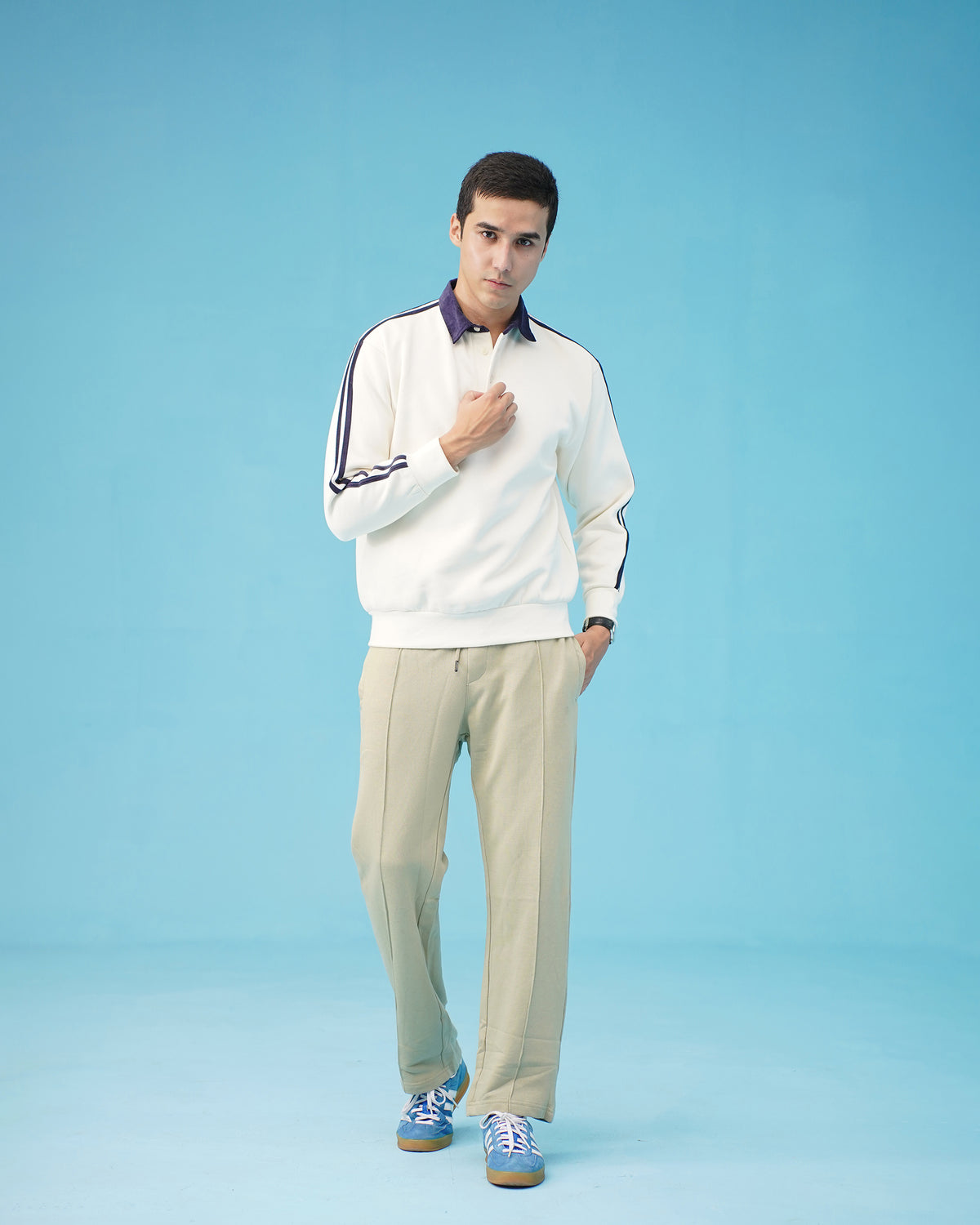 CONTRAST COLLAR JUMPER WHITE Reality