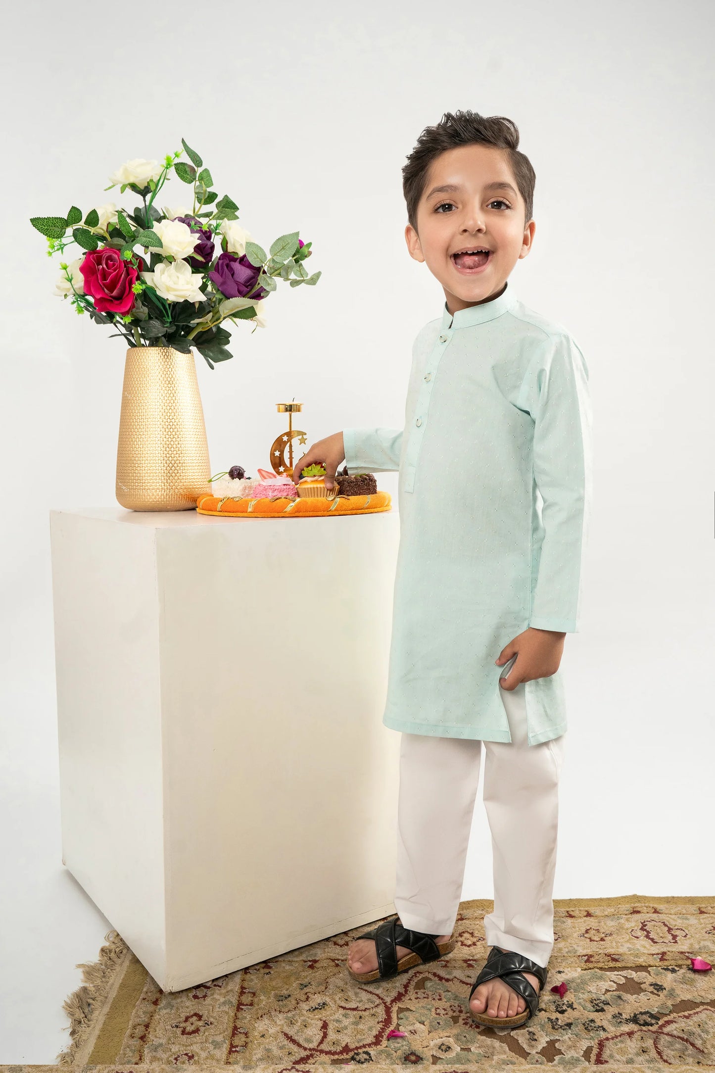 BOYS SEE GREEN KURTA Reality